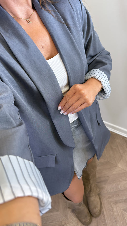 JENNIFER grey blazer with pinstripe cuff