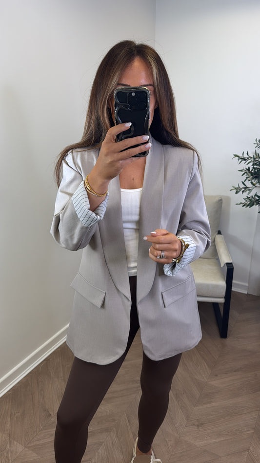 JENNIFER beige blazer with pinstripe cuff