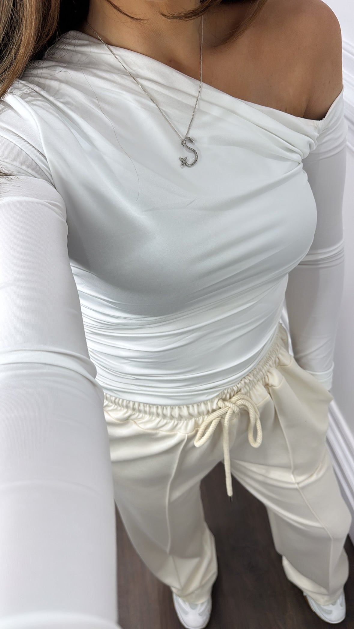 LAYLA white one shoulder slinky top