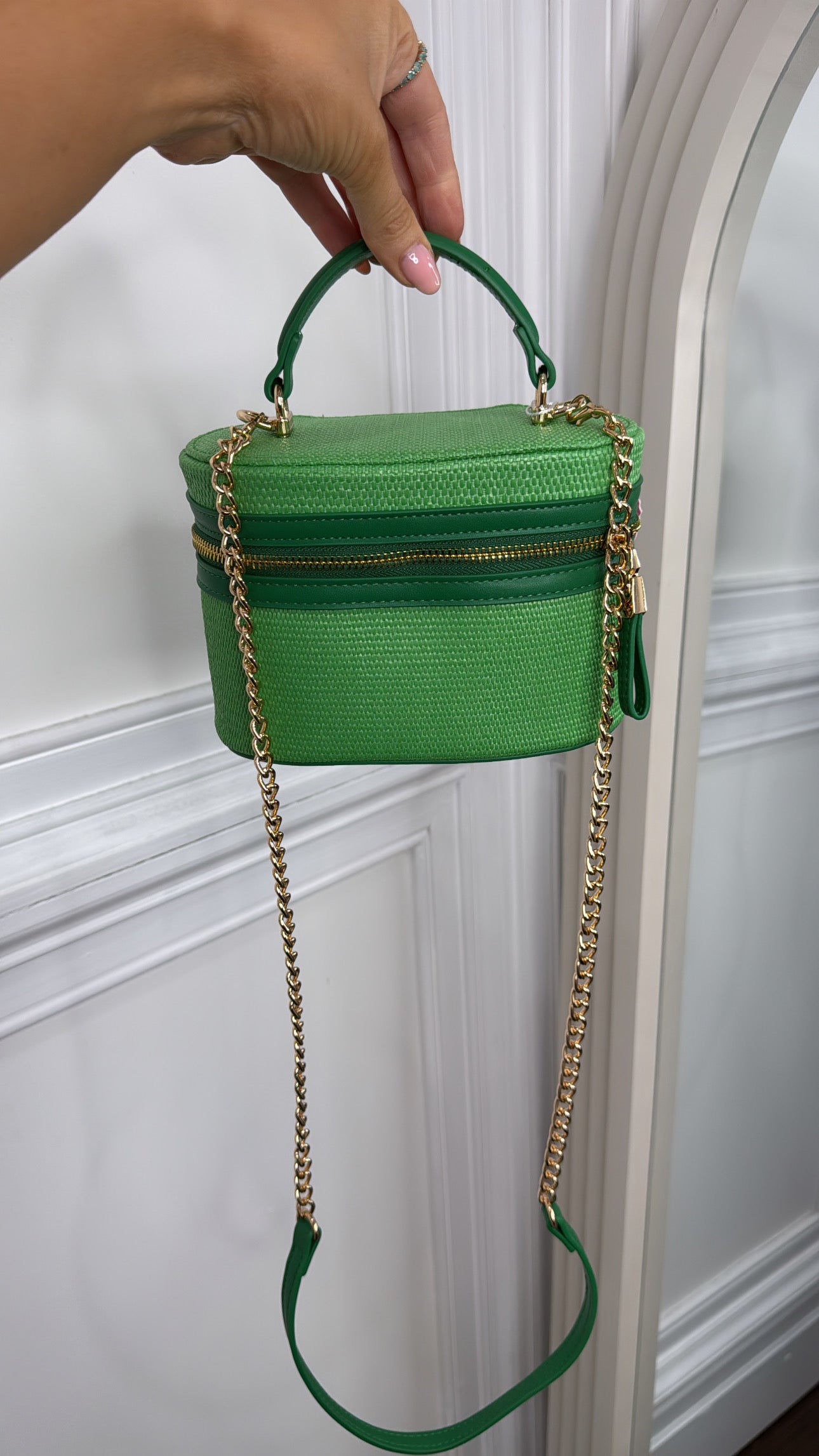 FREYA green bucket bag