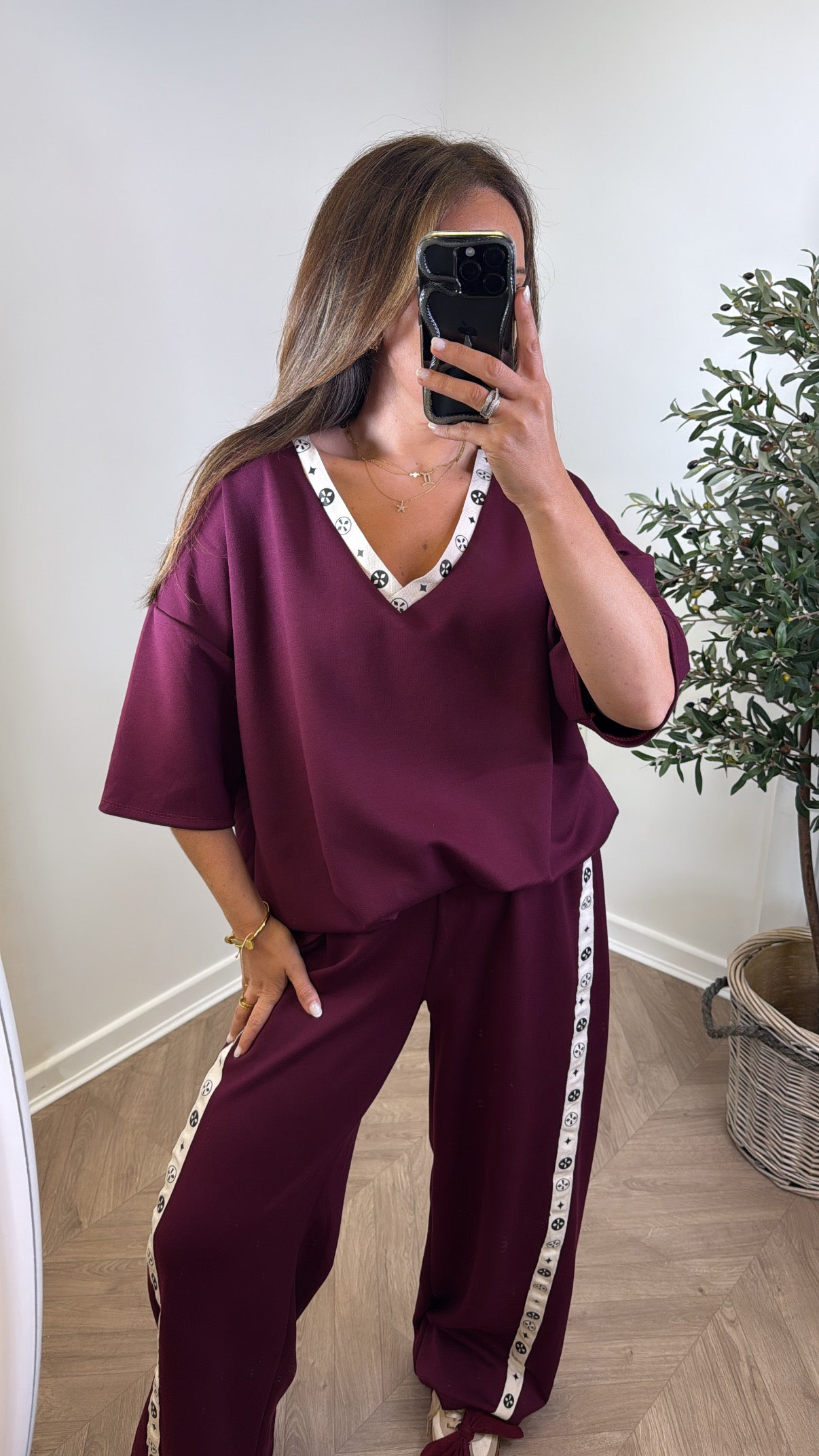 NEVAEH burgundy v-neck lounge suit