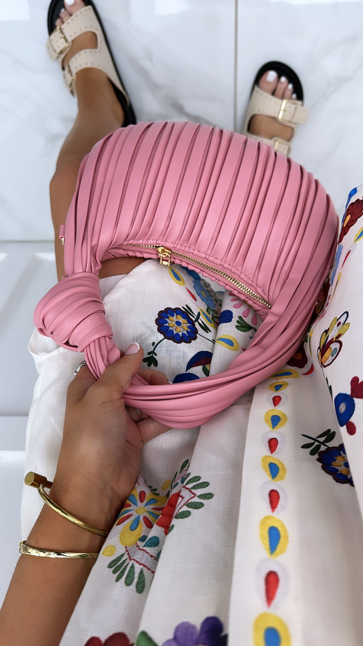 KRISTEN pink pleat detail grab bag