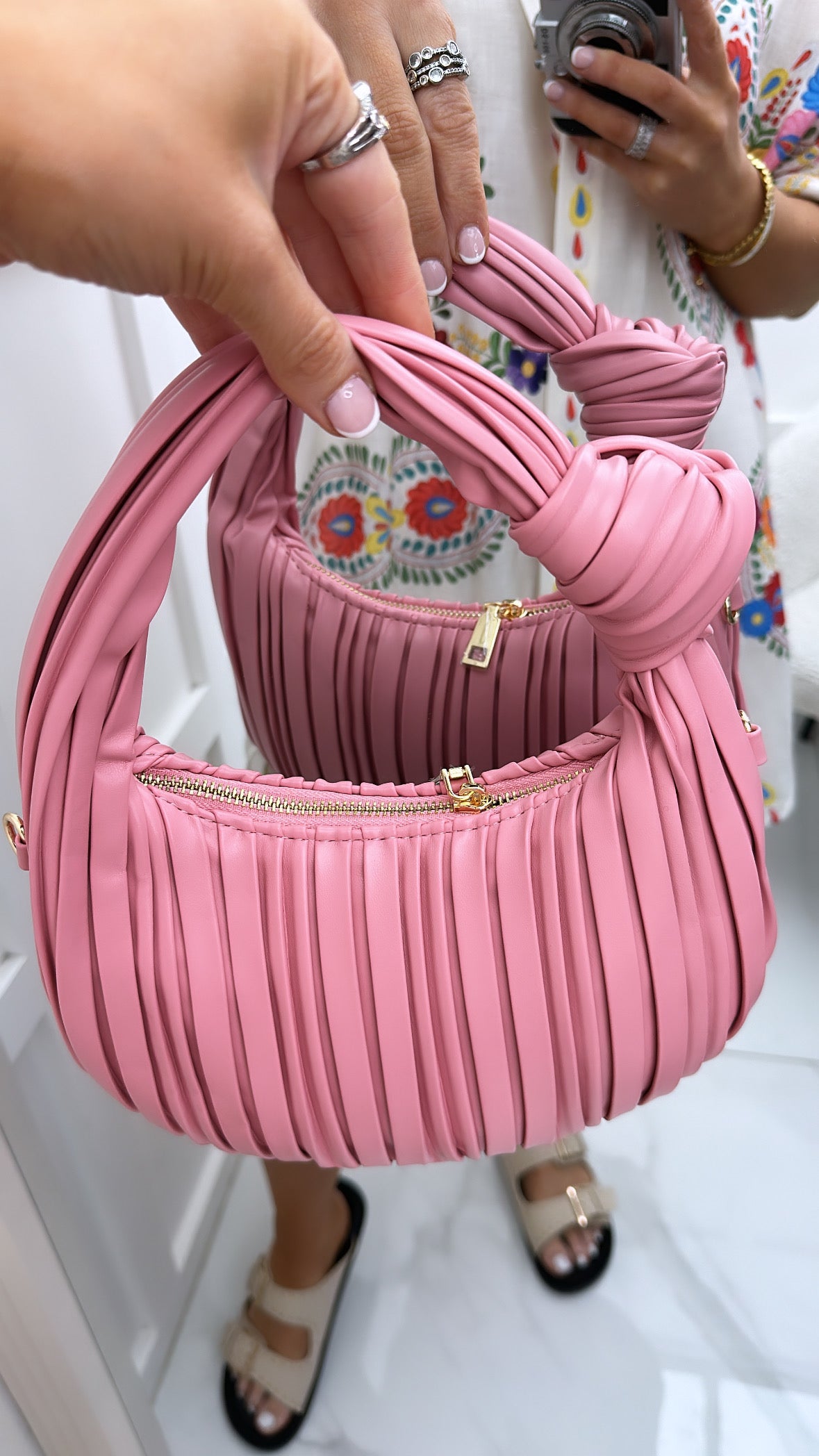 KRISTEN pink pleat detail grab bag