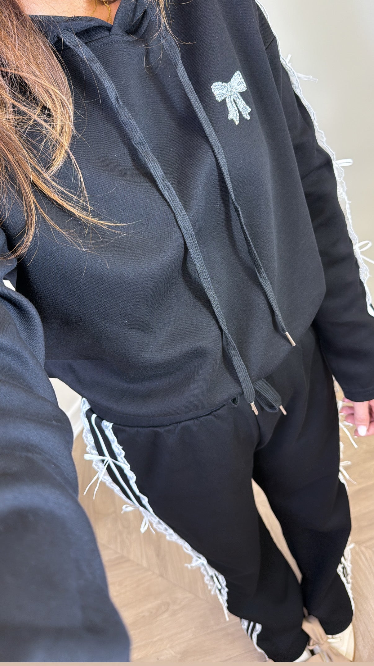 HALLIE black with white lace contrast tracksuit