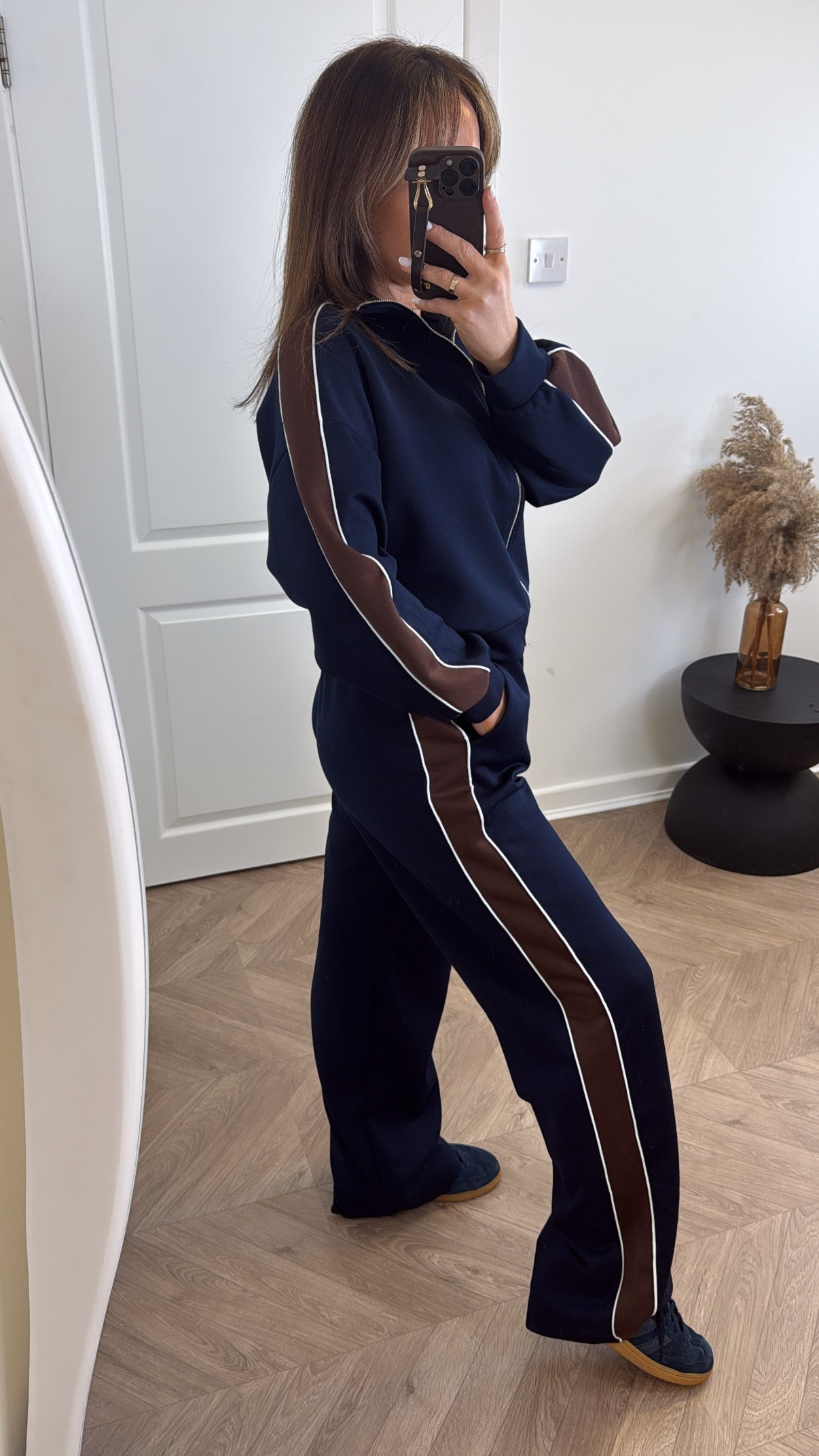 ISABELLA navy contrast zip up lounge set