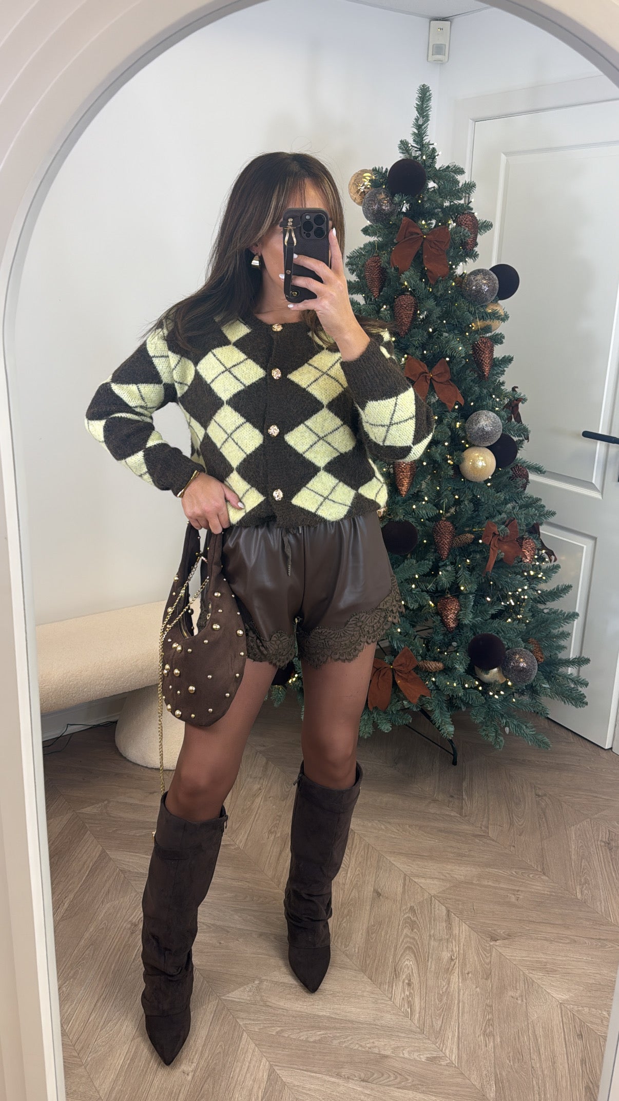 CHER brown and yellow argyle cardigan with gold buttons