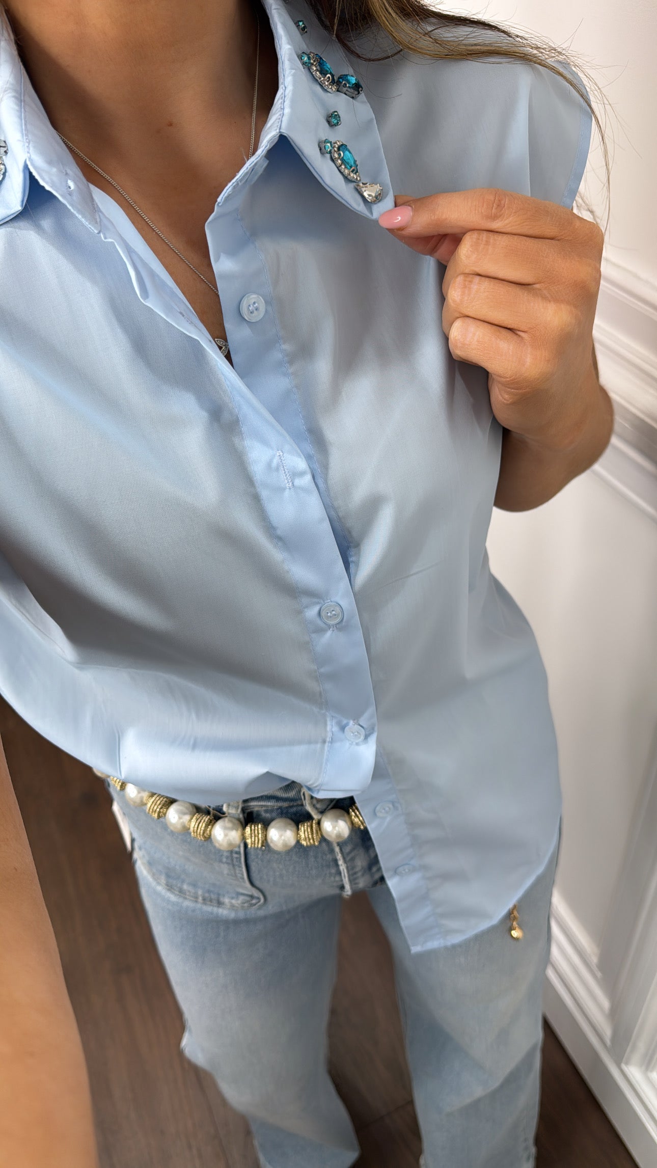 SHANNAN blue jewel sleeveless shirt