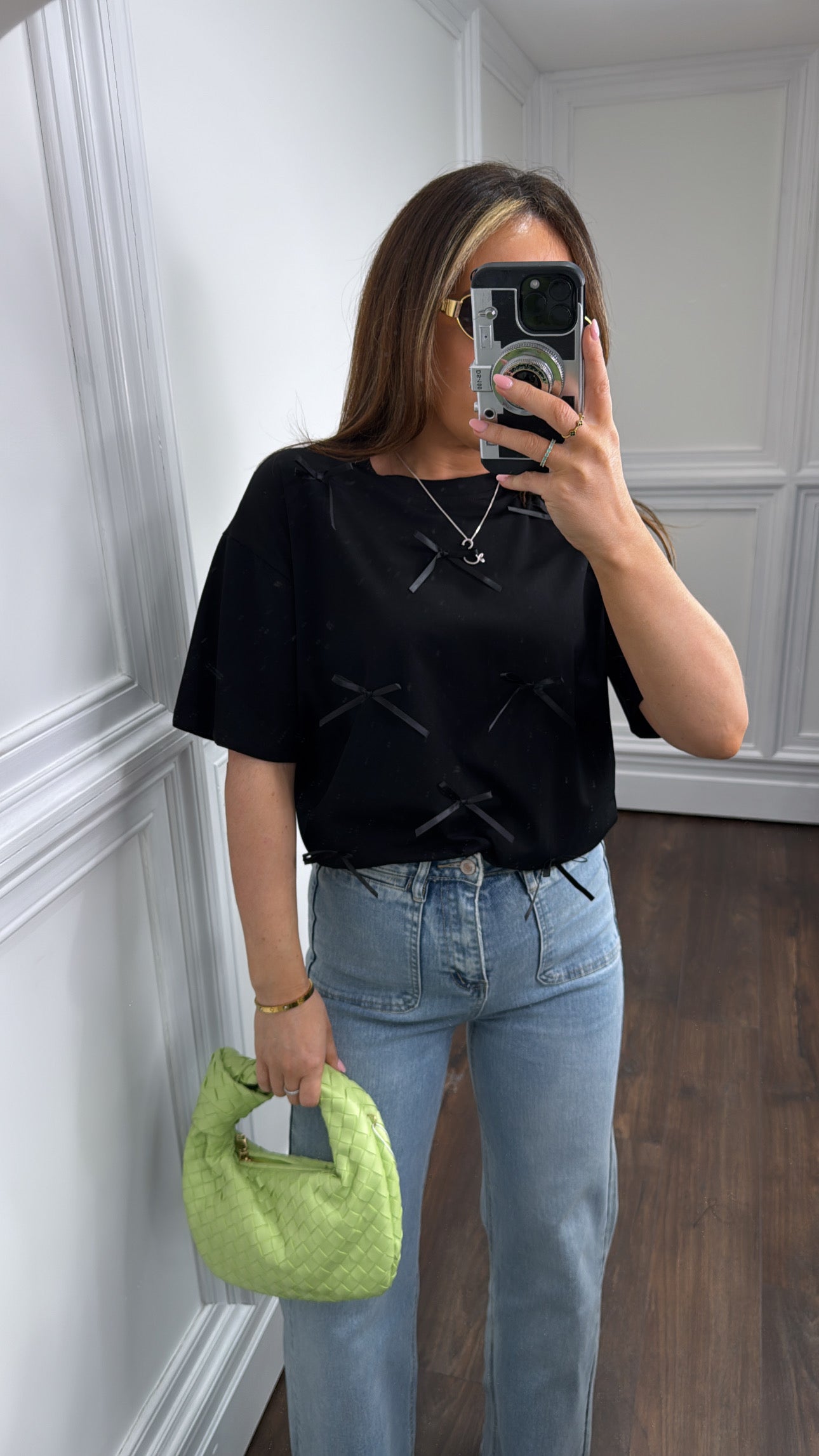 MILEY black bow t-shirt