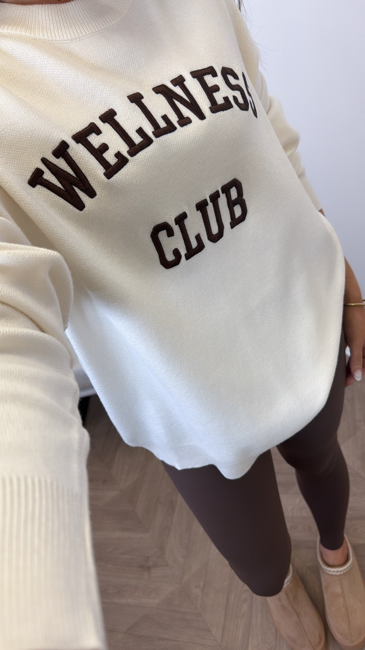 WELLNESS cream embroidered knitted jumper