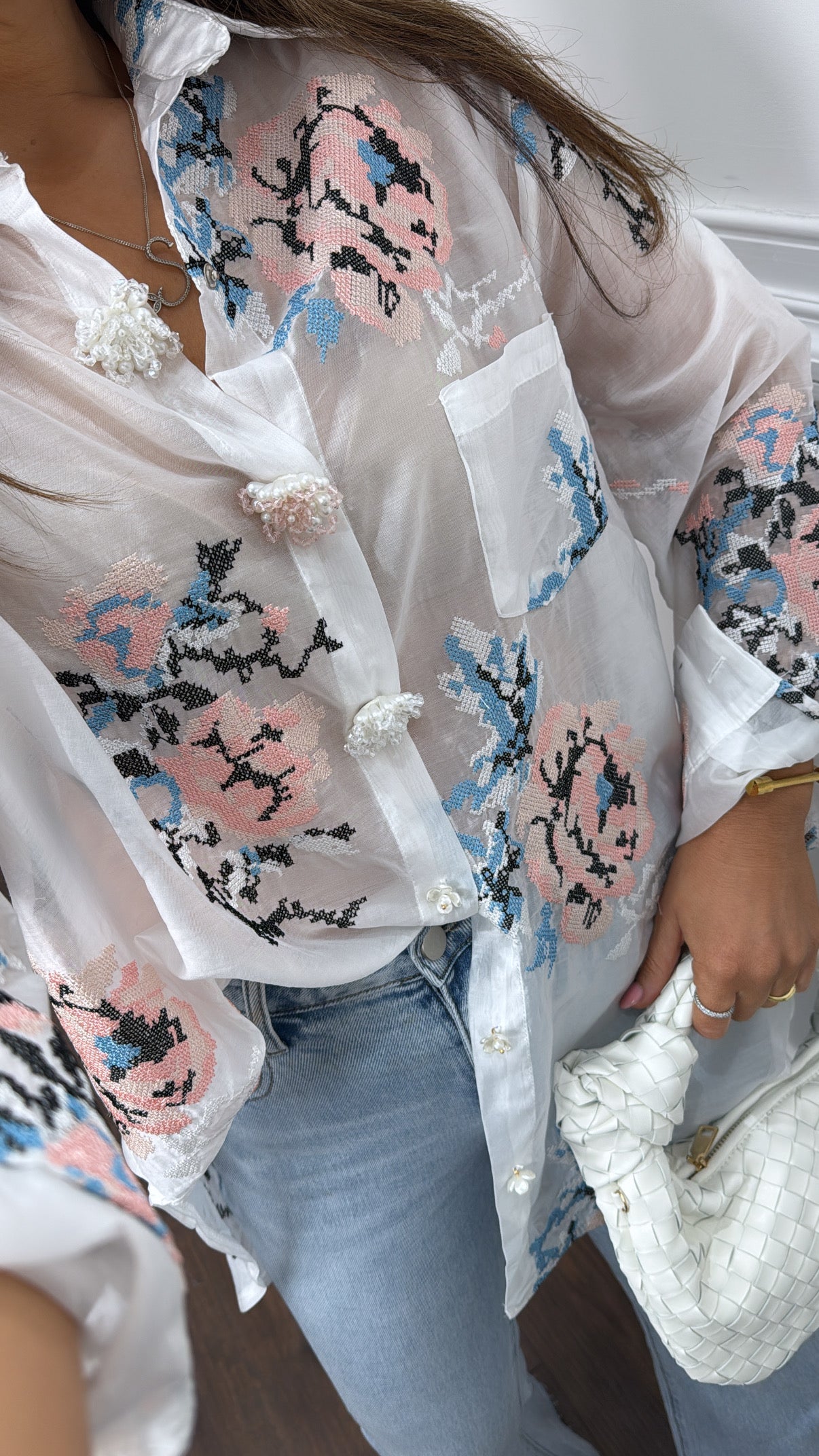 KALI white floral shirt with jewel floral buttons