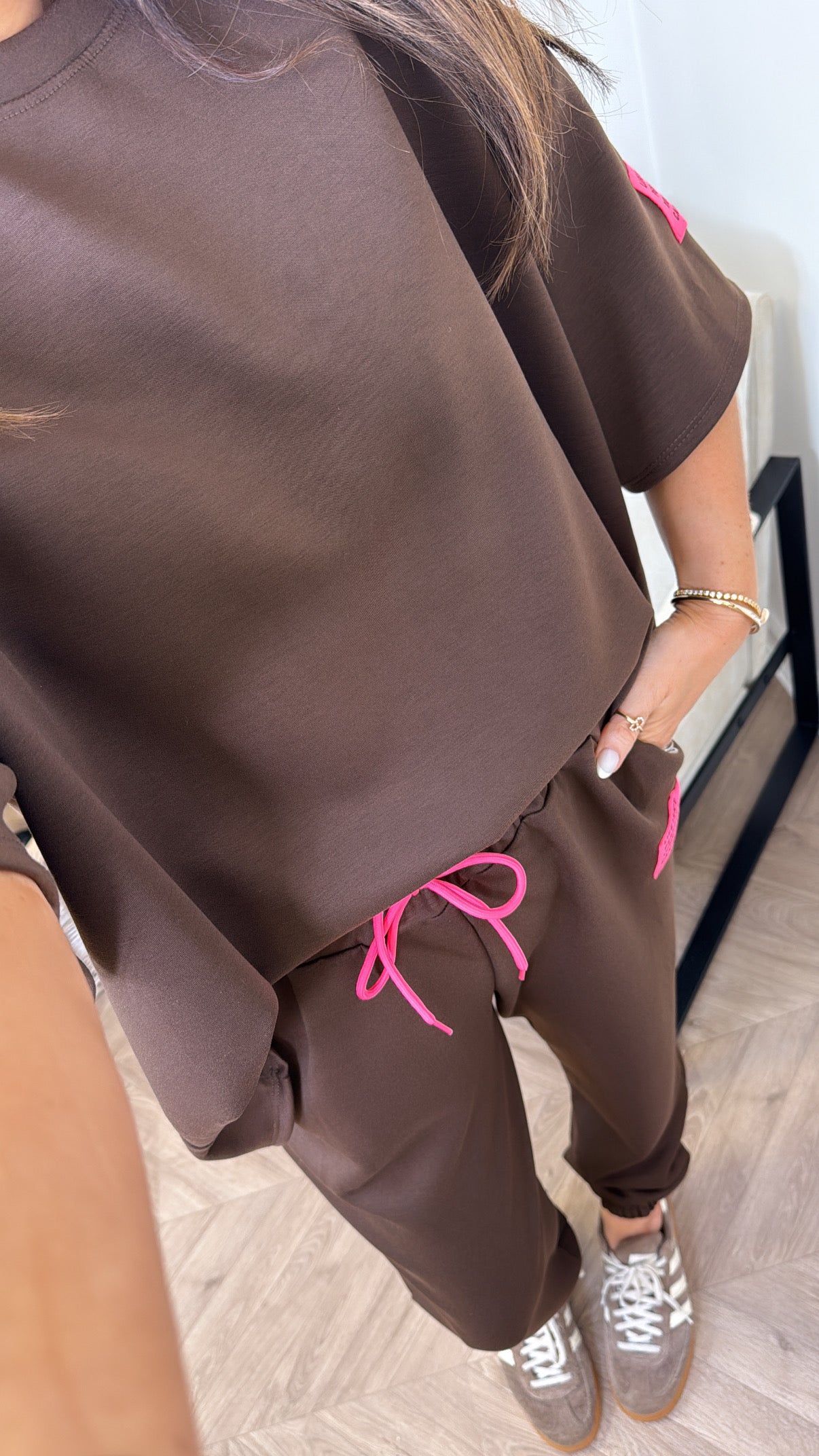 LESSIE dark brown life logo lounge set with cuffed joggers