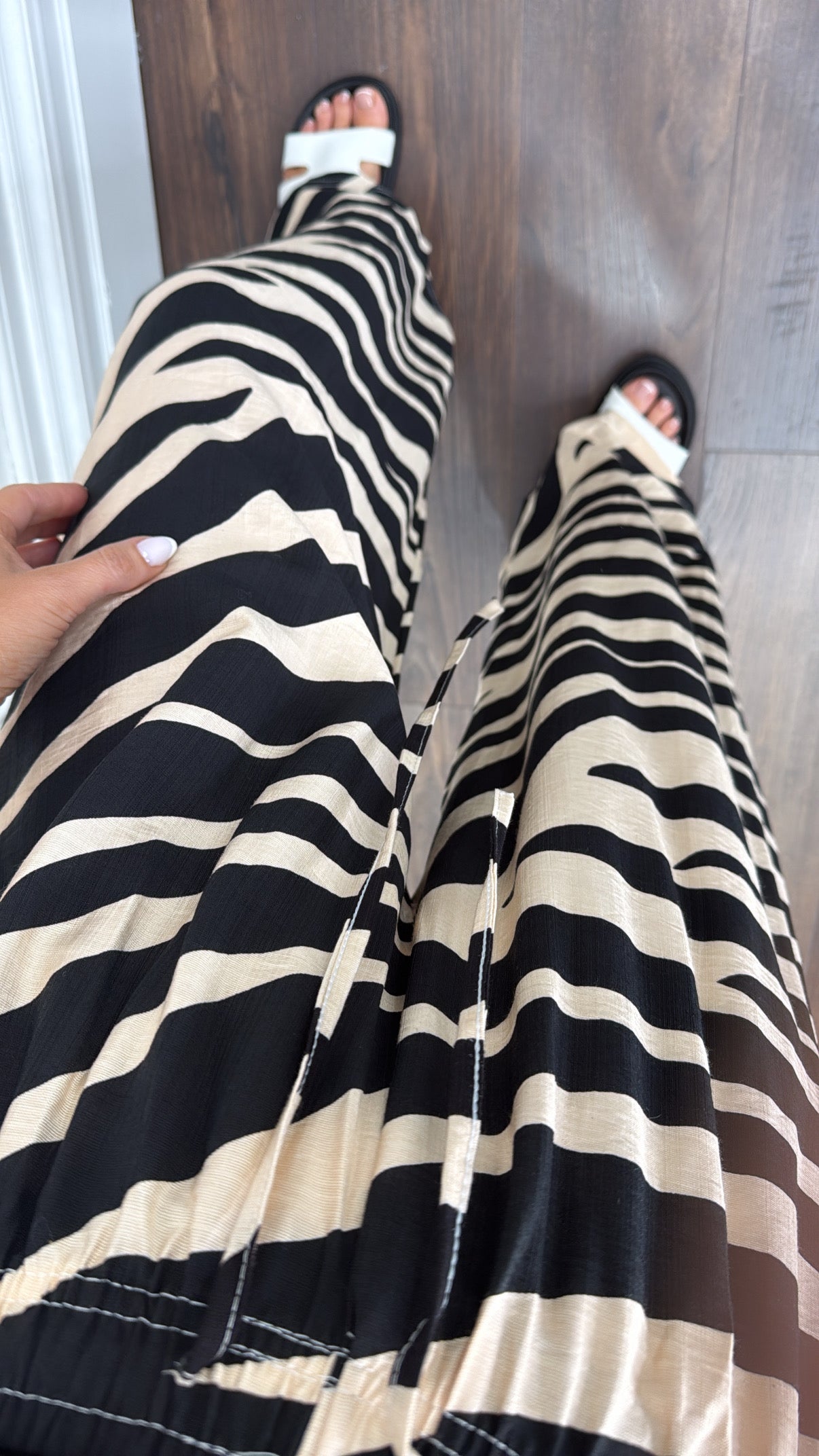 ZARA black and beige zebra print wide leg trousers