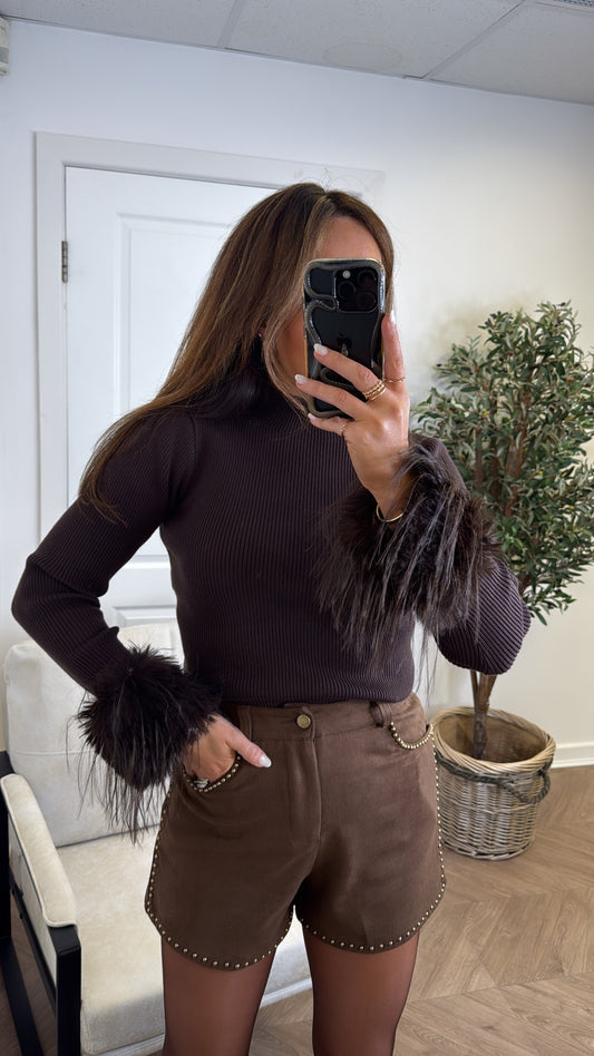 MILLY brown ribbed top with fluffy cuffs