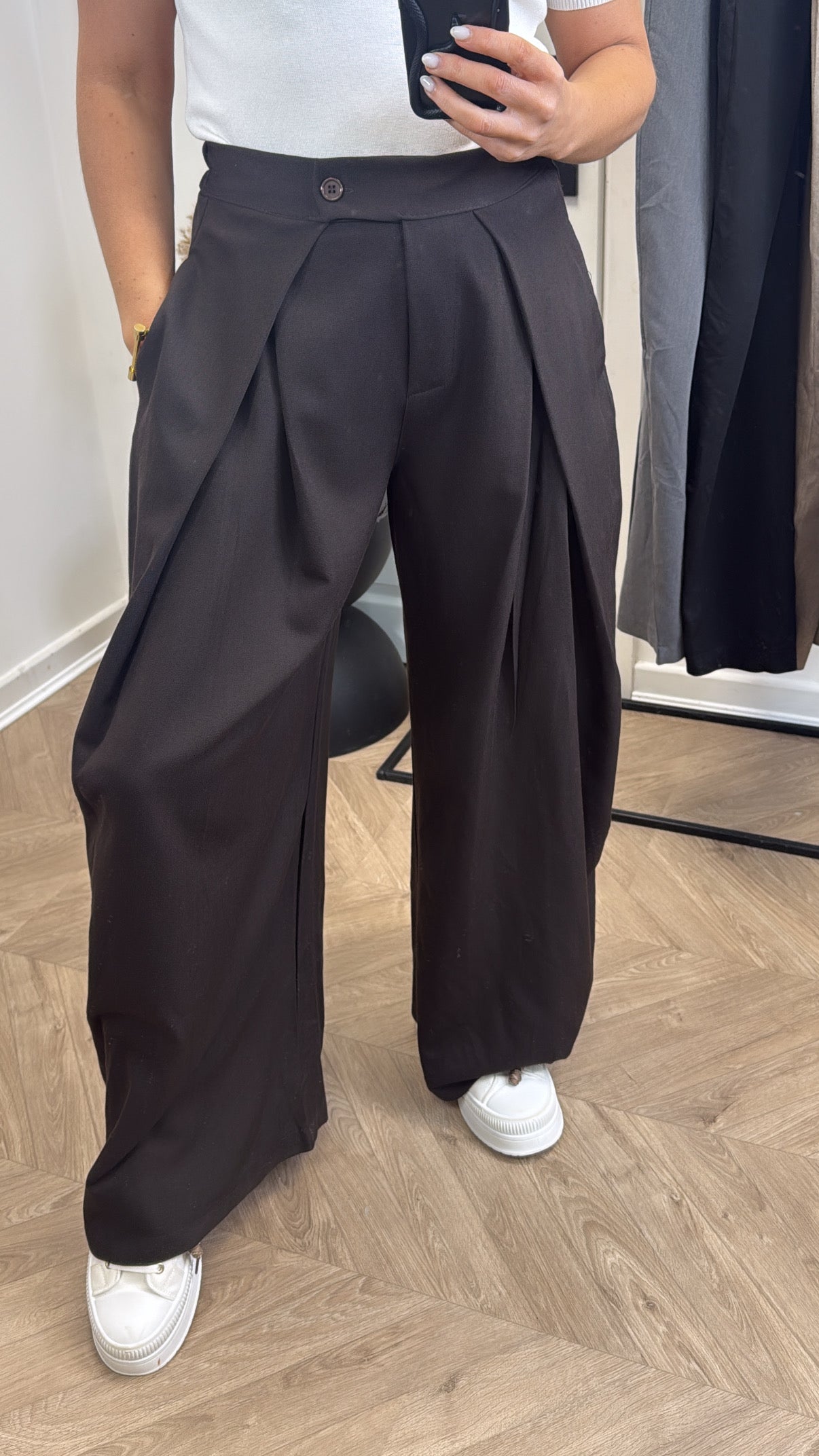TANYA dark brown flowing trousers with stretchy waistband