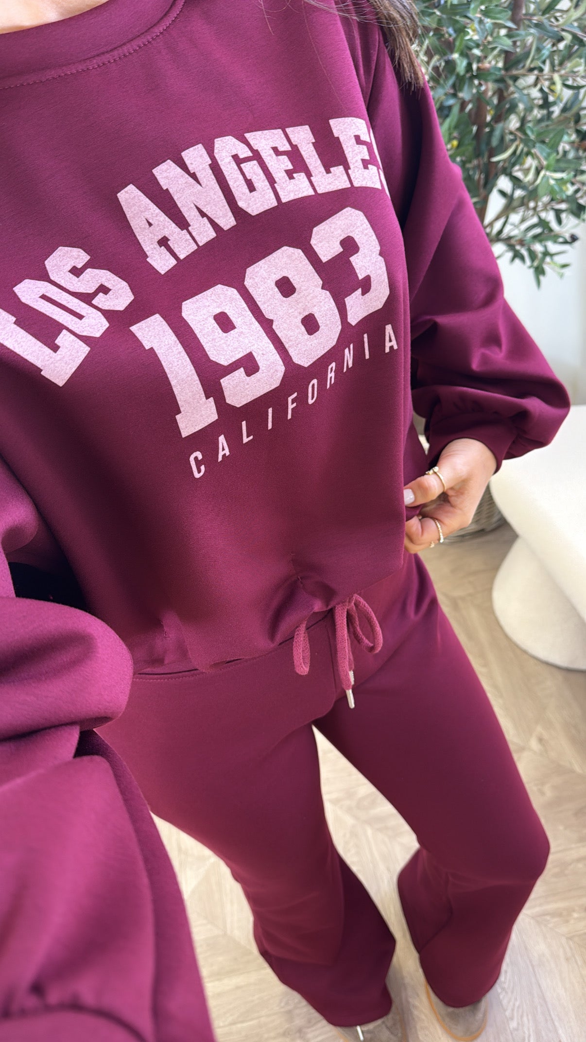 1983 CALIFORNIA burgundy flare lounge set