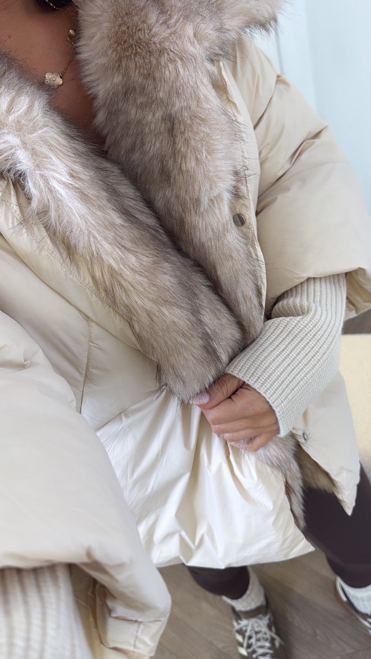 EMILY cream puffer coat with faux fur