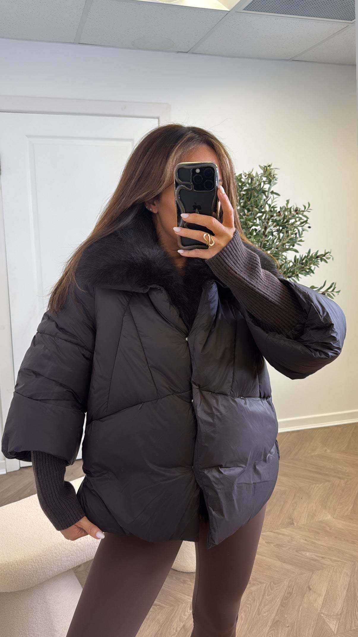 EMILY dark brown puffer coat with faux fur