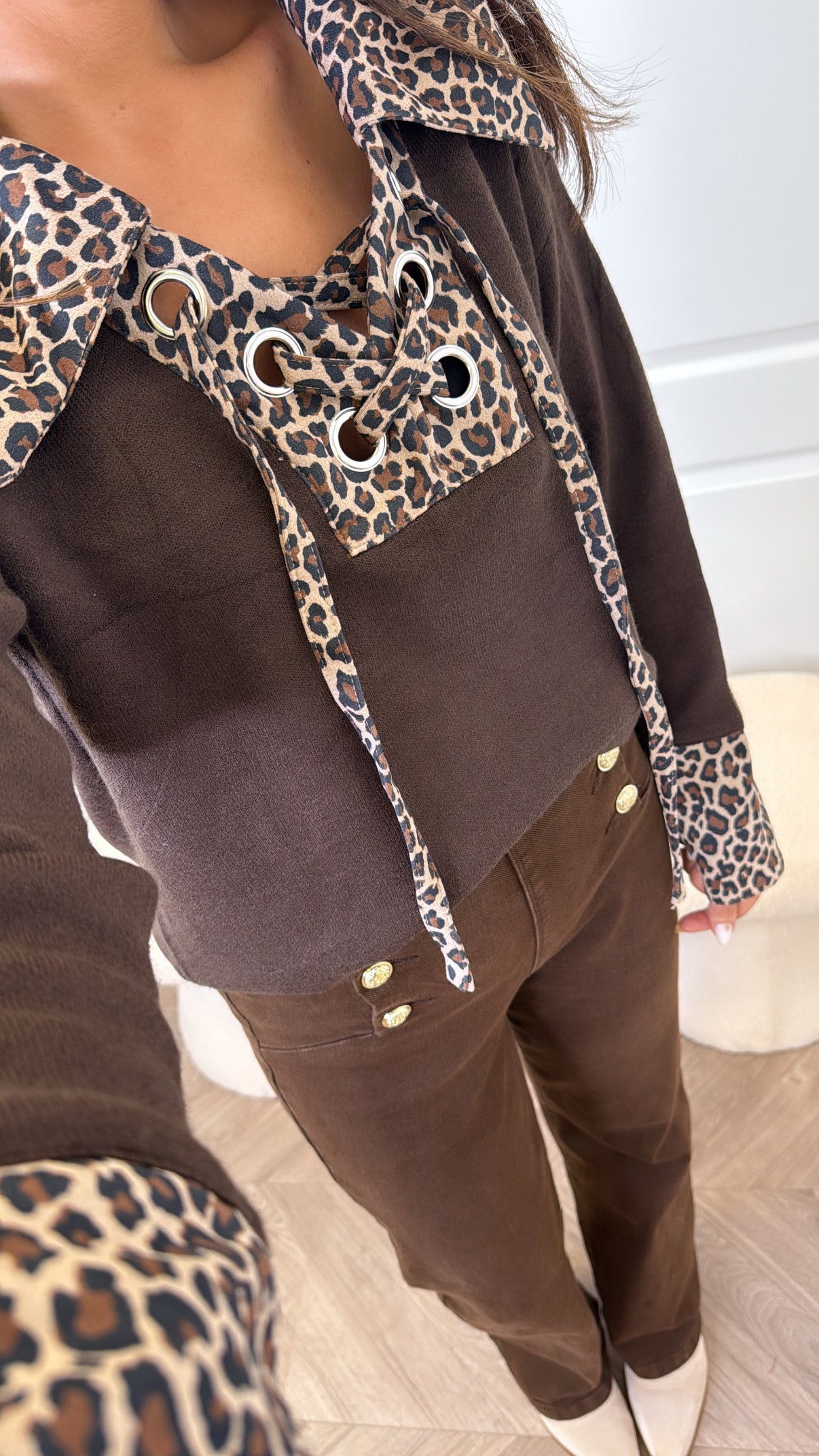 CHELSEA brown and leopard contrast jumper