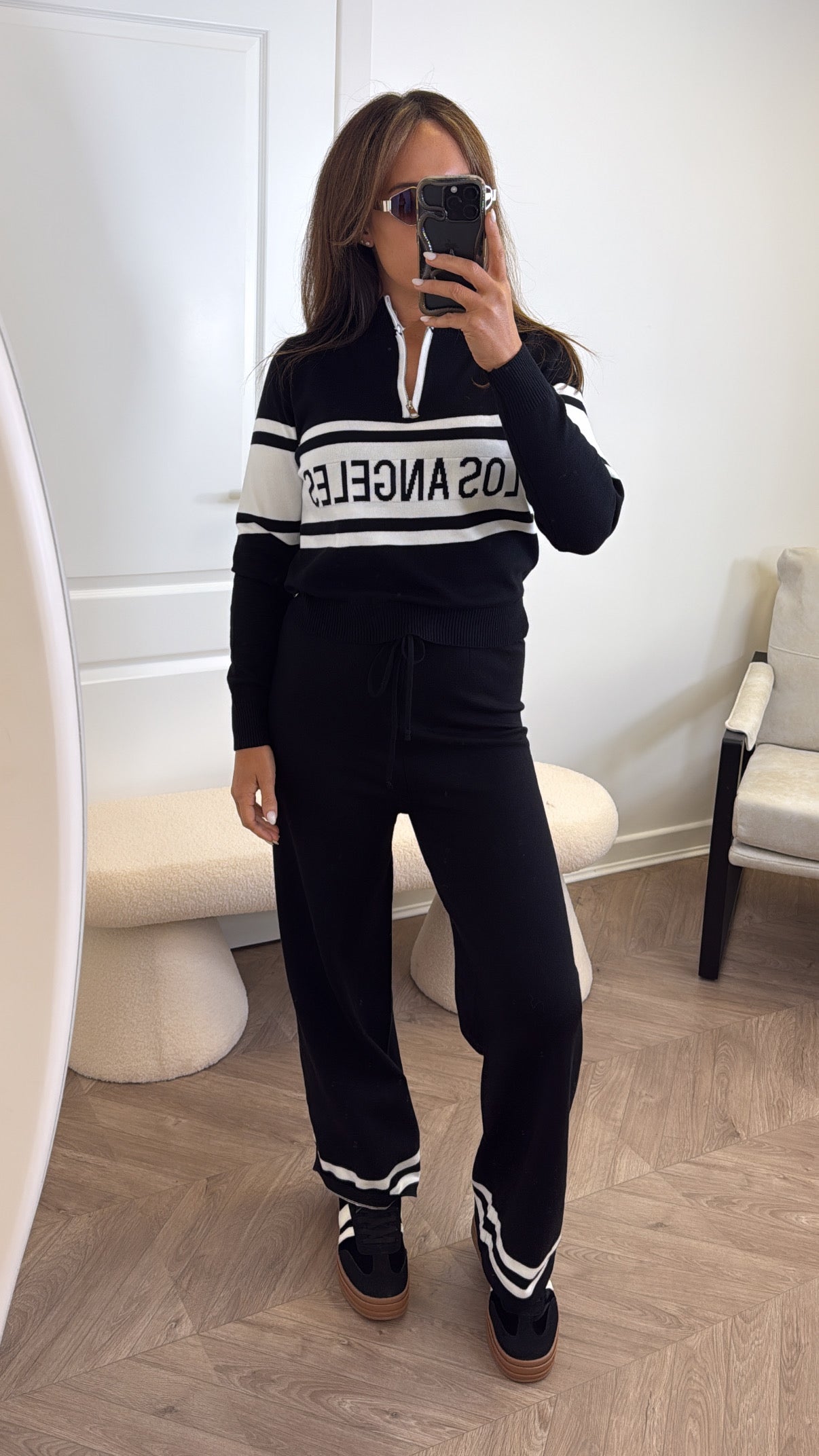 LOS ANGELES black striped knitted lounge set