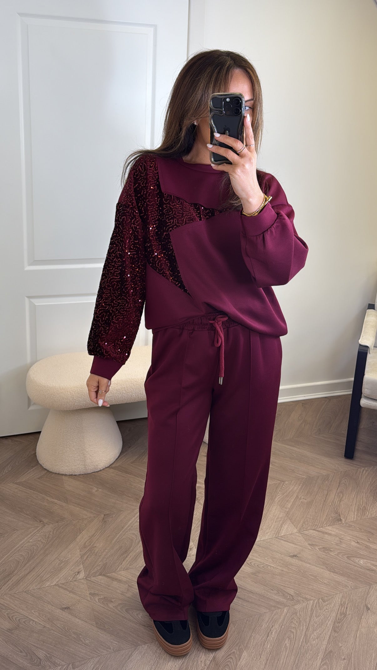 STARSTRUCK burgundy sequin star lounge set