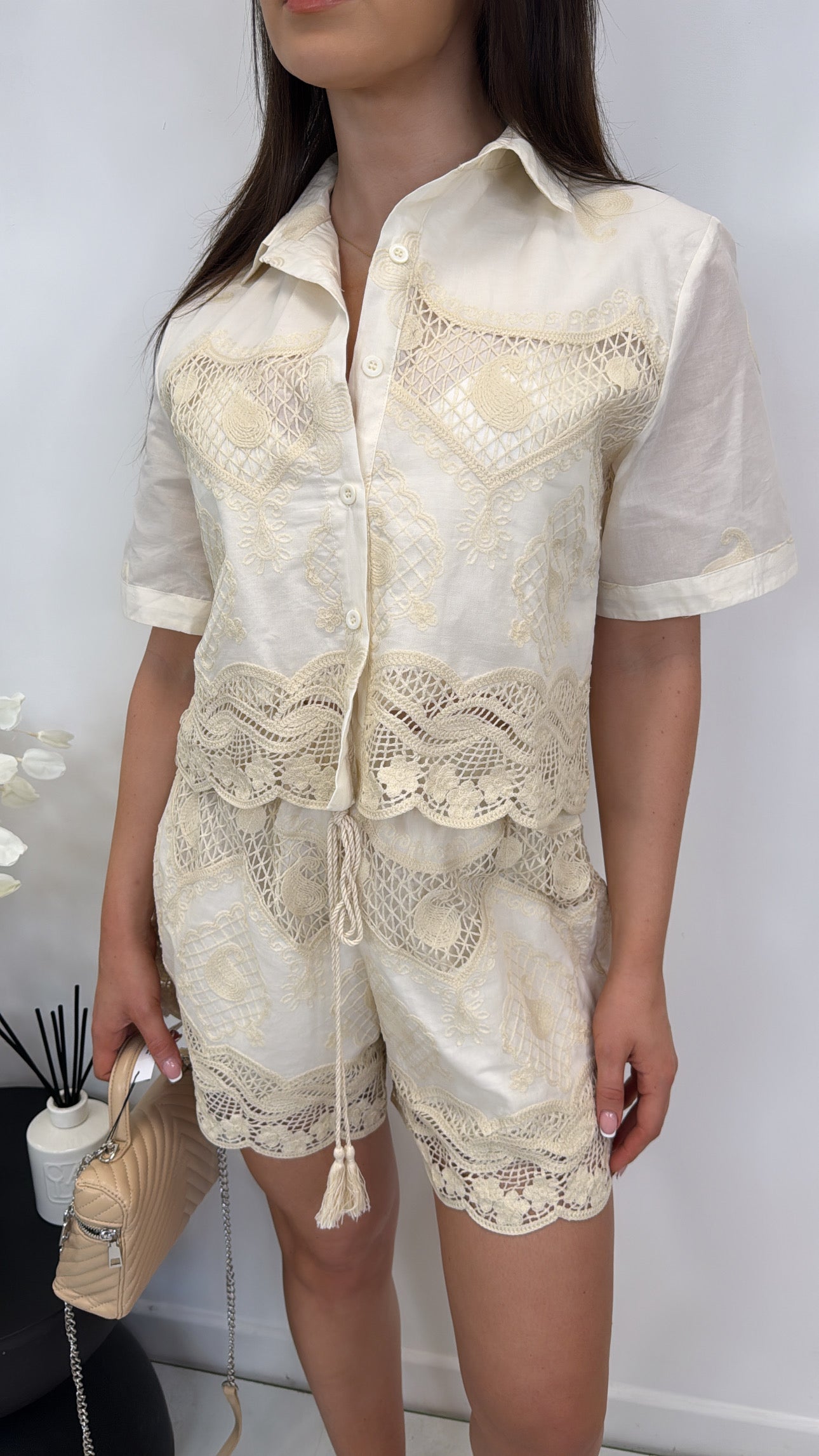 VEDA light beige crochet top and shorts co-ord