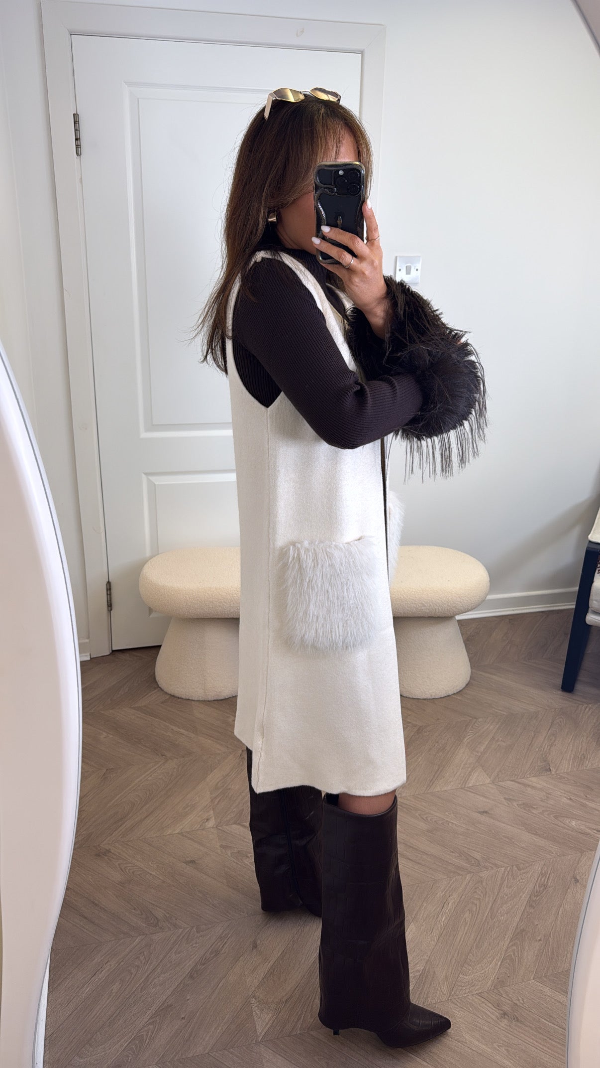 DAISY cream super soft sleeveless cardigan with faux fur