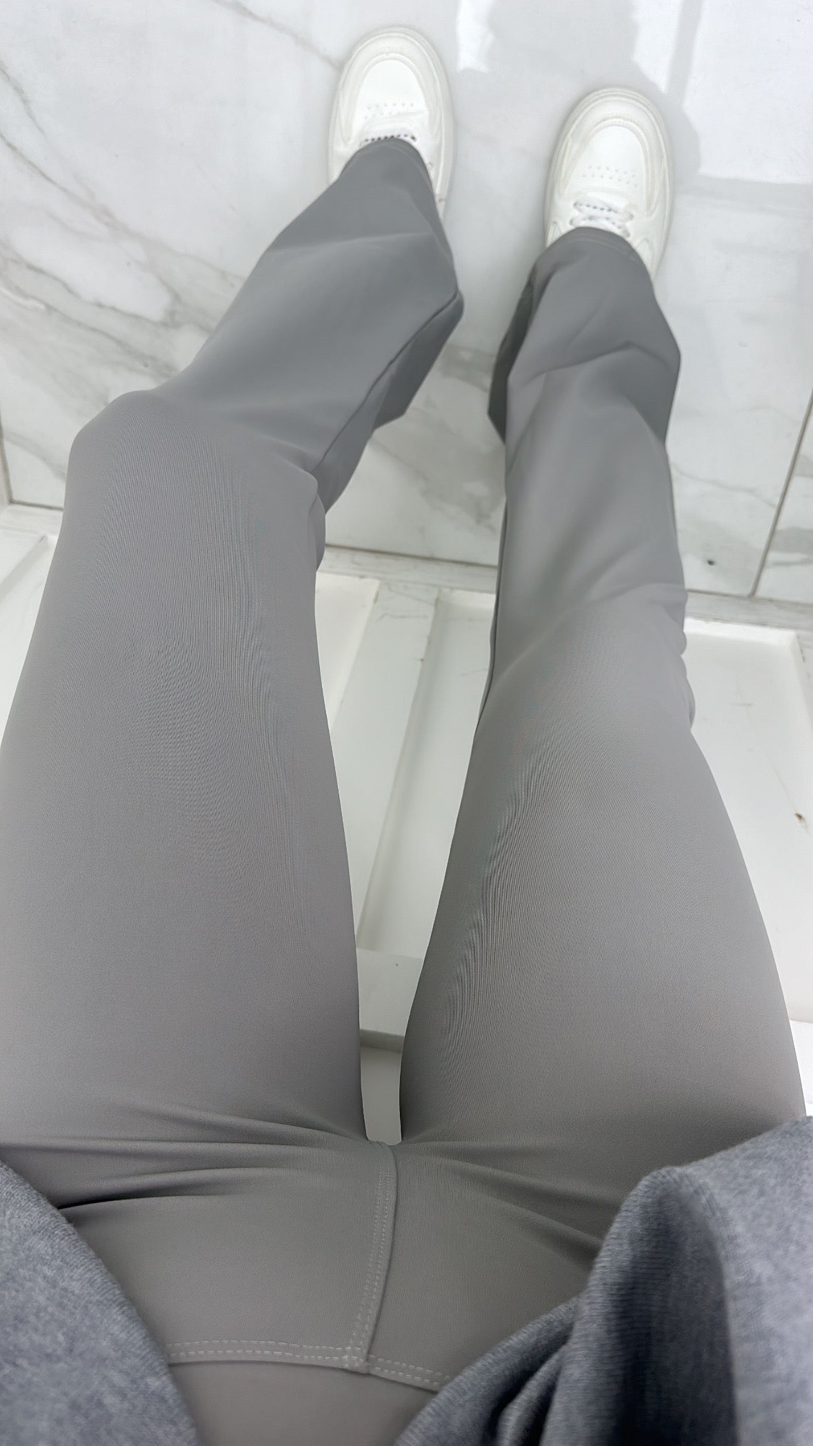 MILLIE grey flared gym leggings – The Dressing Room