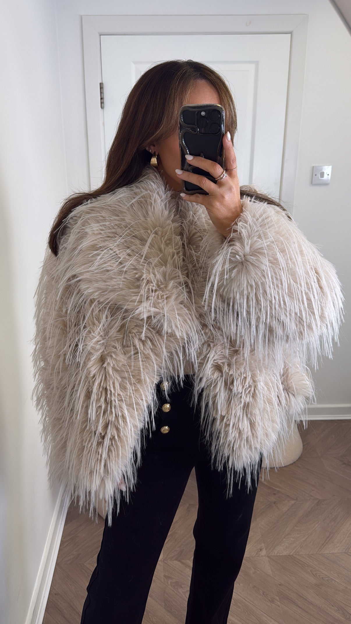 CARRIE beige faux fur jacket