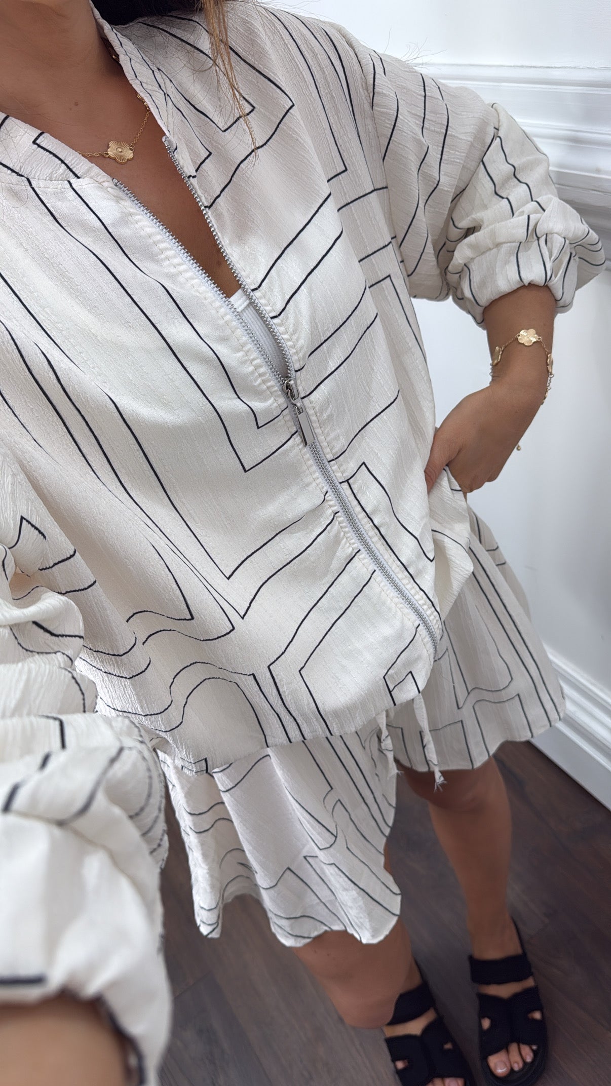 GEOMETRIC cream and black zip jacket and shorts co-ord