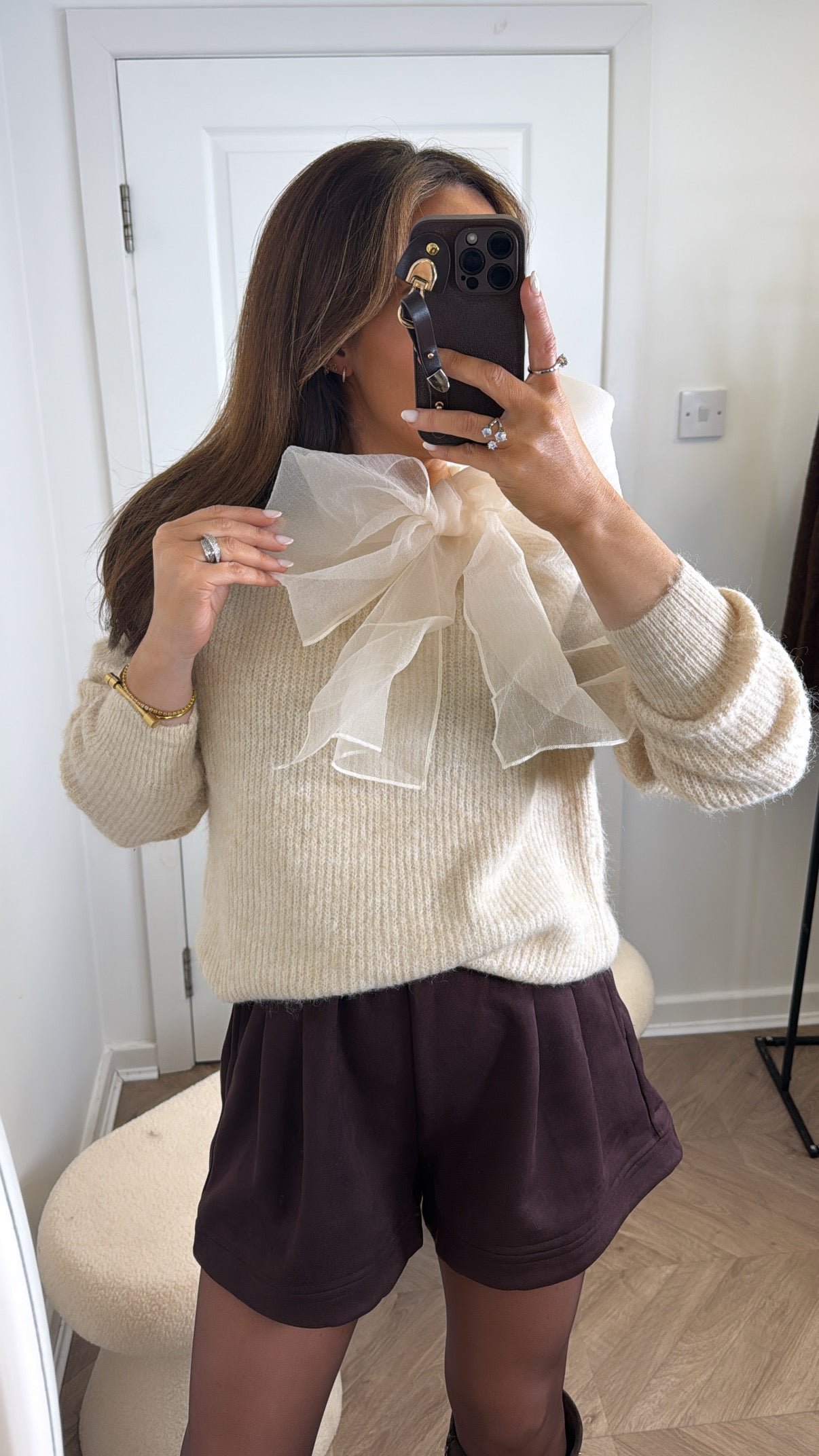 EMILIA beige jumper with chiffon oversize bow