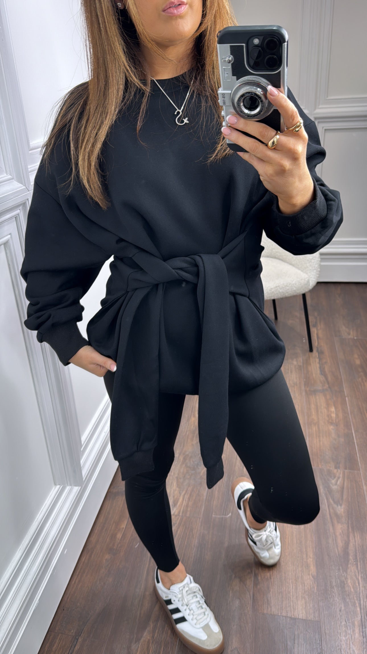 TAMMY black tie sleeve sweatshirt