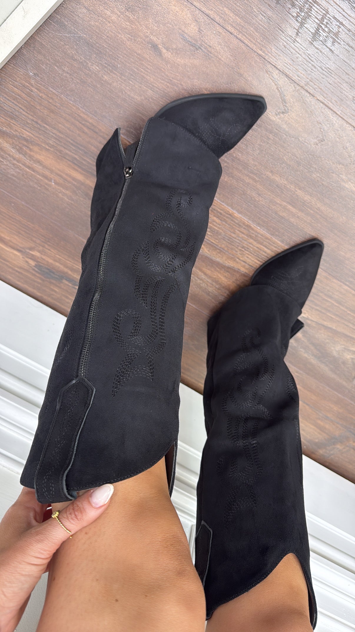 BAILEY black fold down cow boy boots