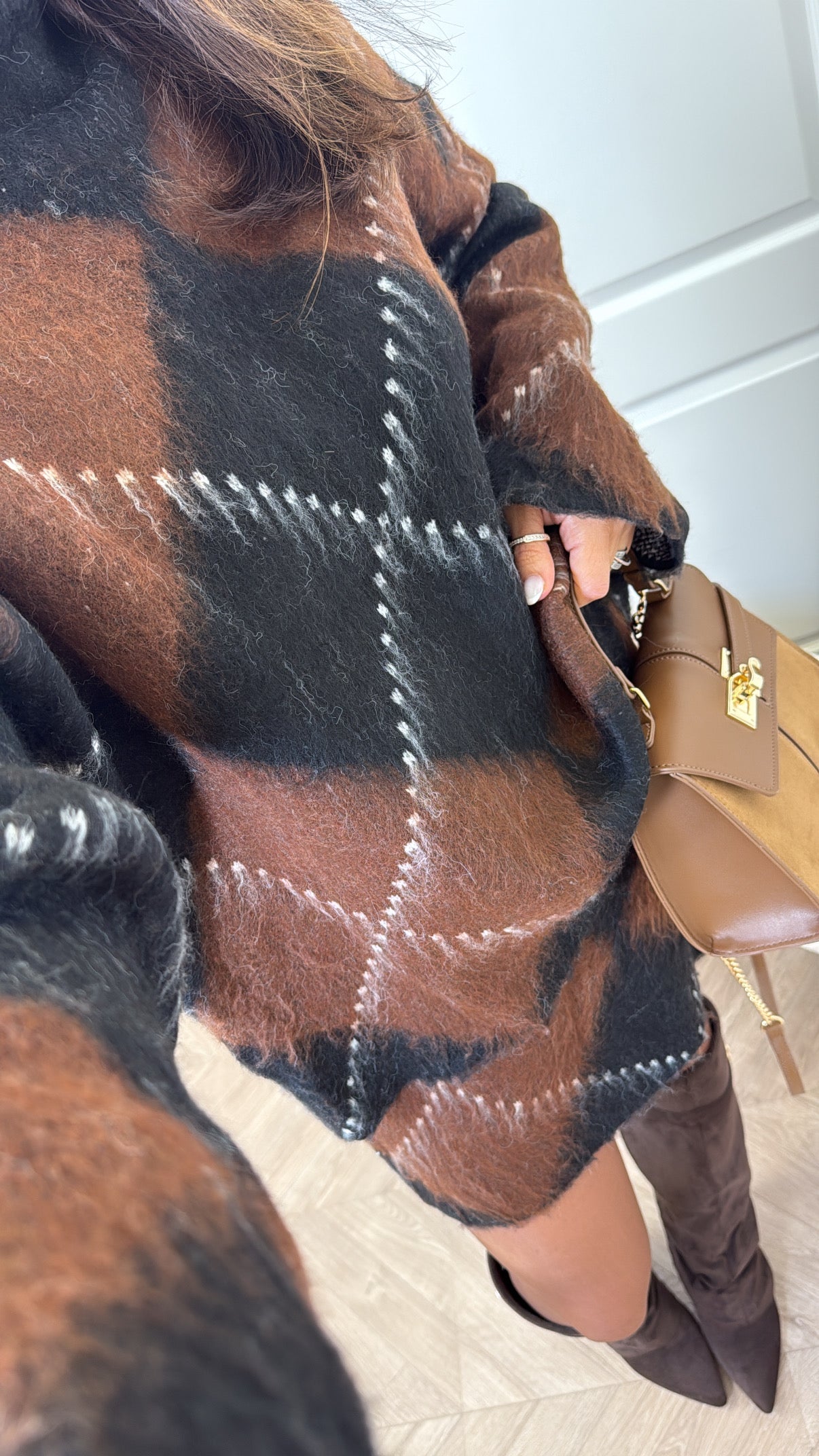 ELSIE black and brown diamond check soft knit jumper