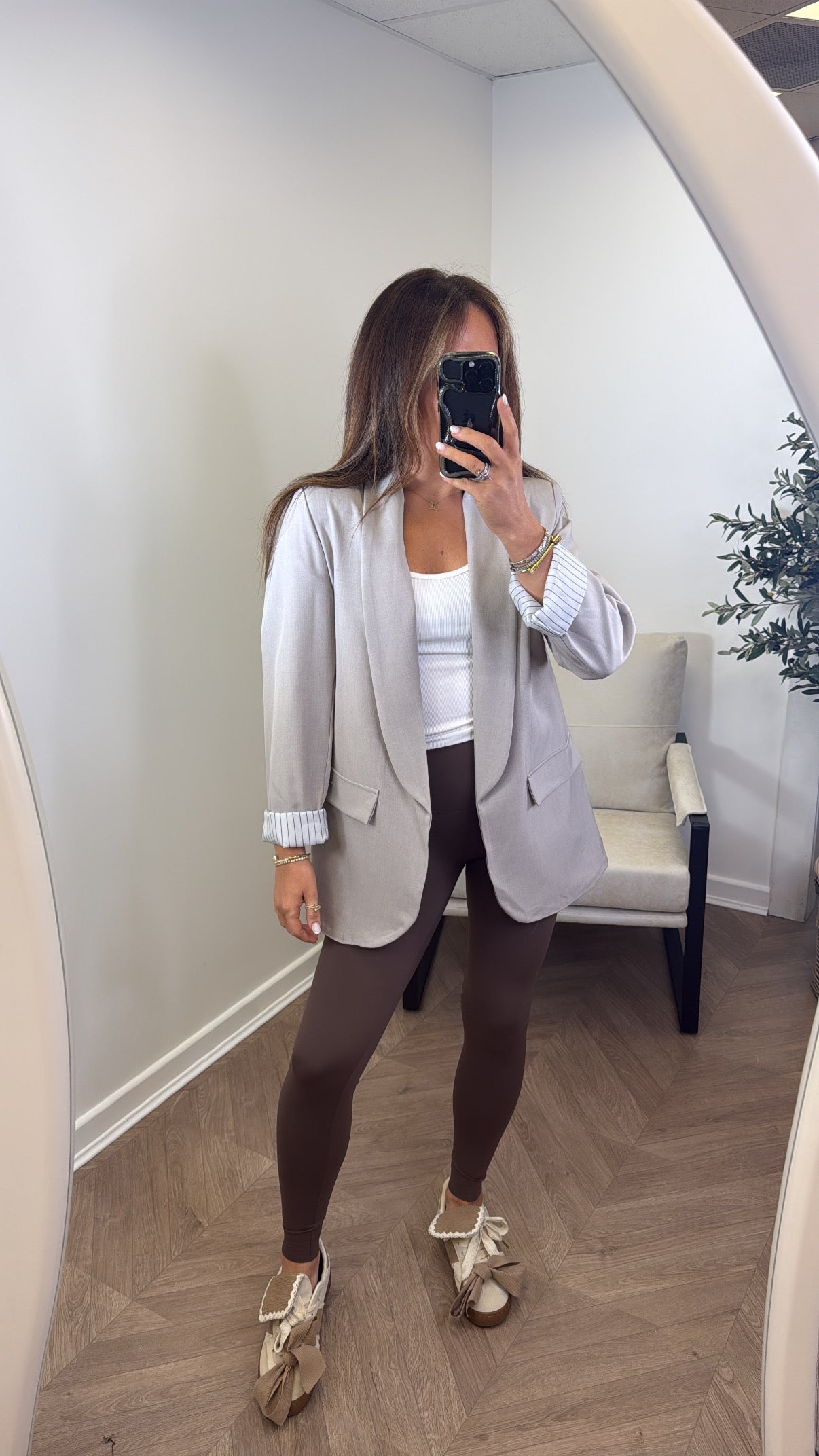 JENNIFER beige blazer with pinstripe cuff