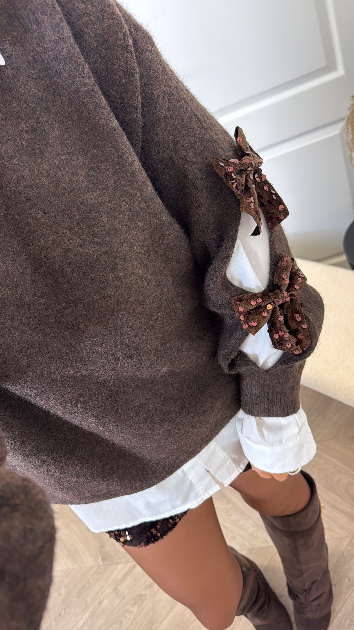 TILLY brown soft knit jumper with split arms