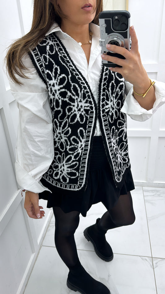 JOSIE black and white pattern knit waistcoat