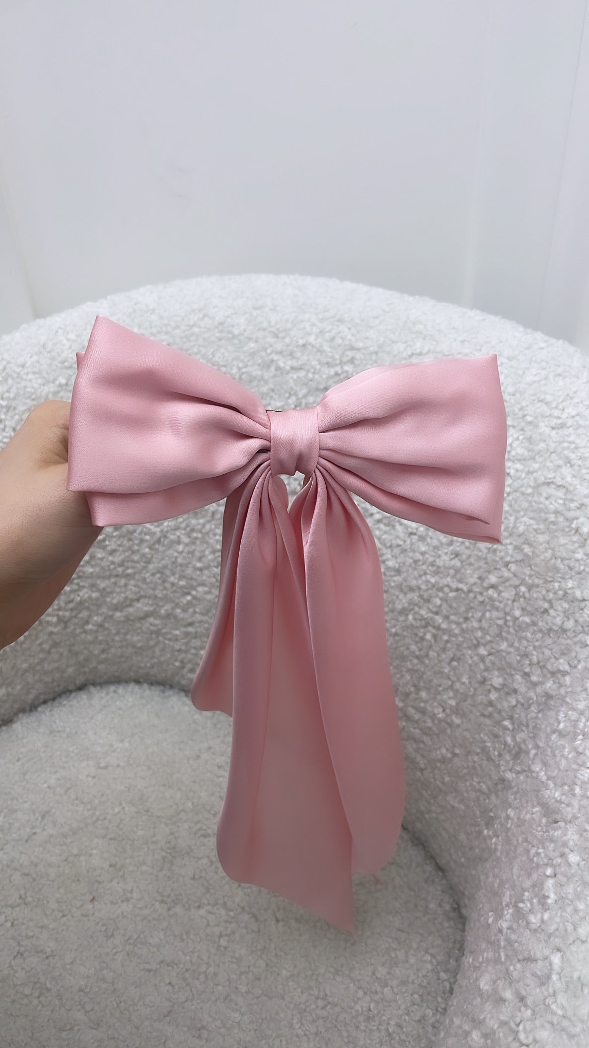 MIA baby pink bow hair clip