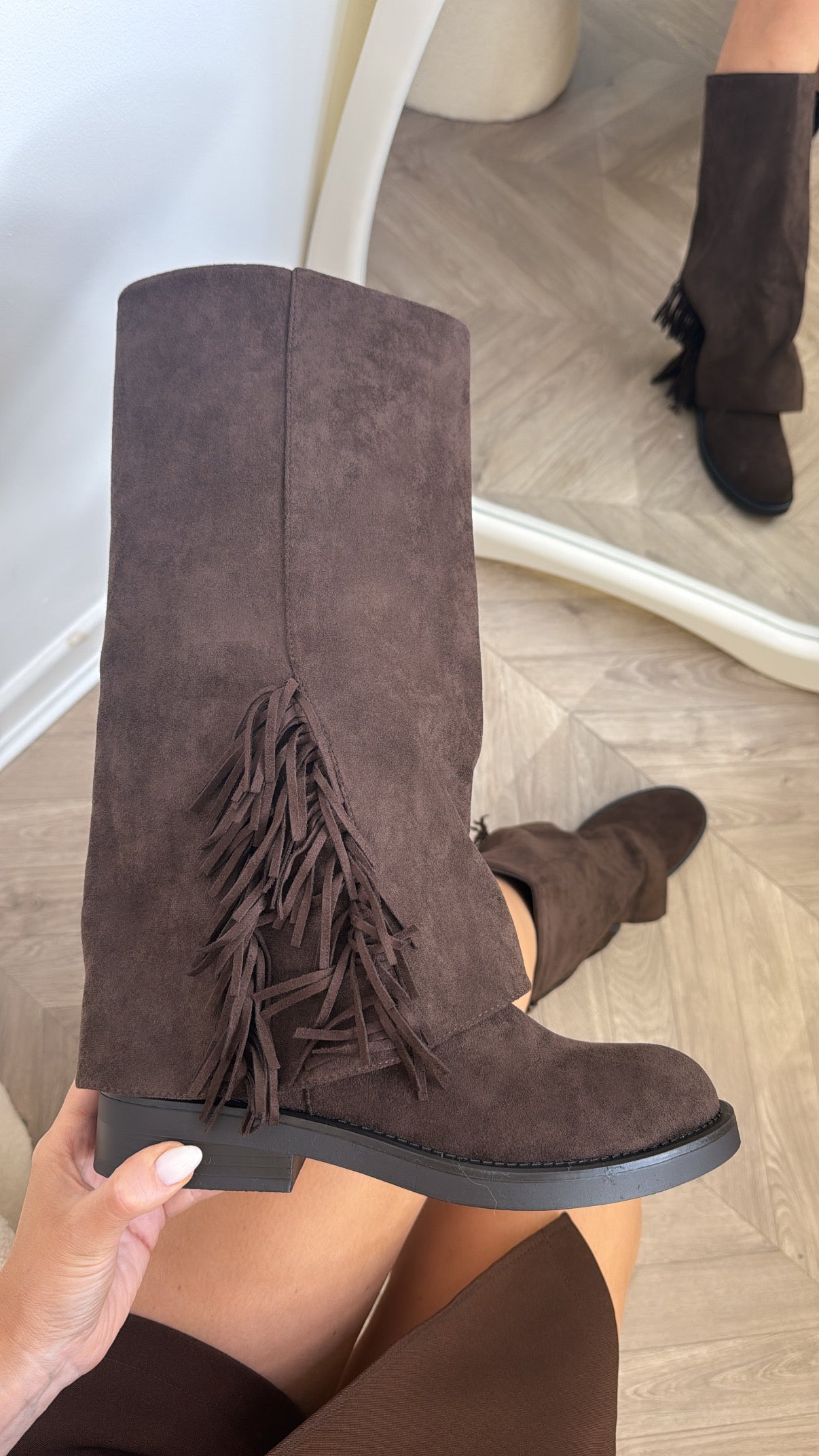 AMAYA brown faux suede tassle boots