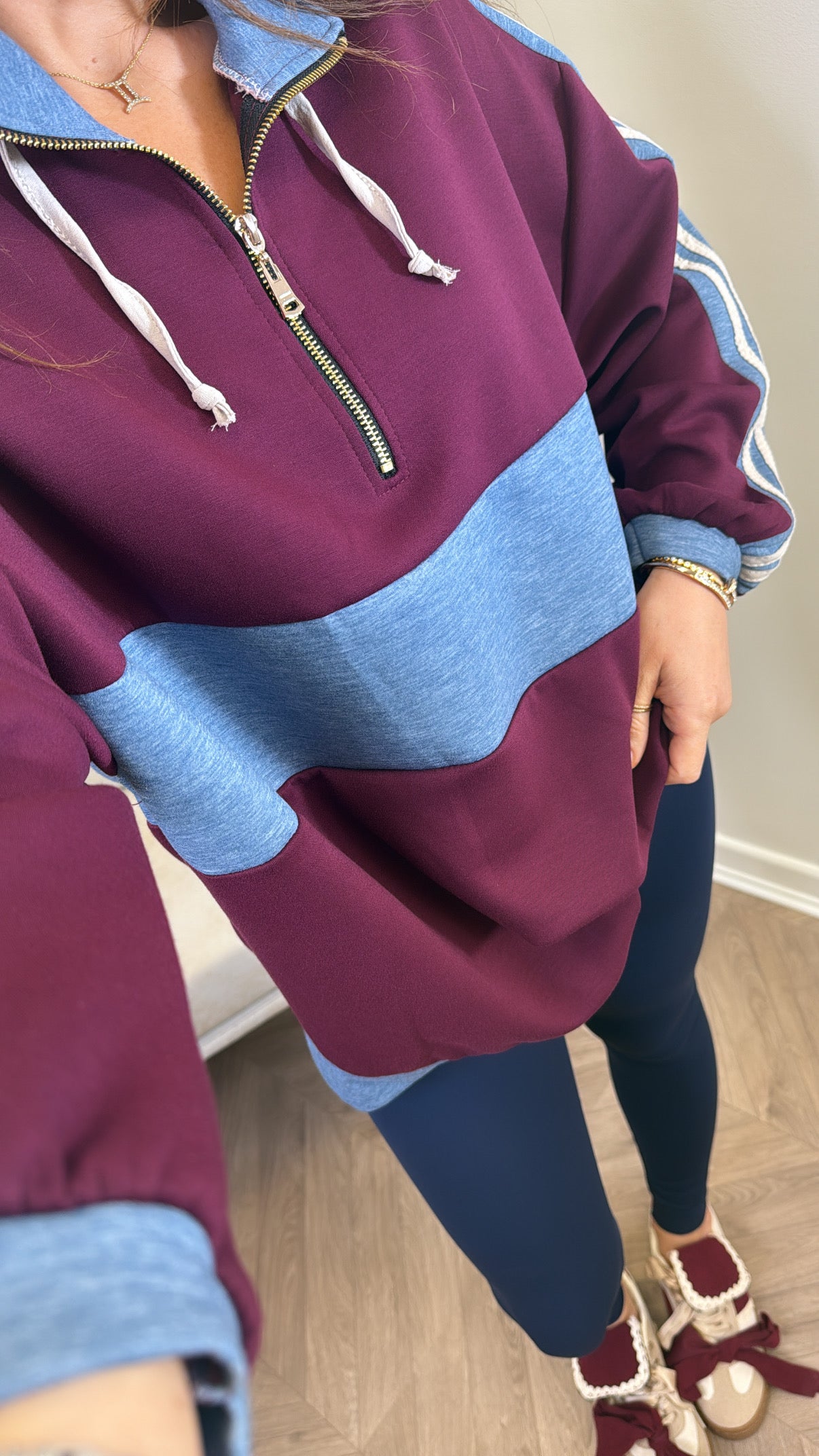 JESSIE burgundy contrast sweatshirt