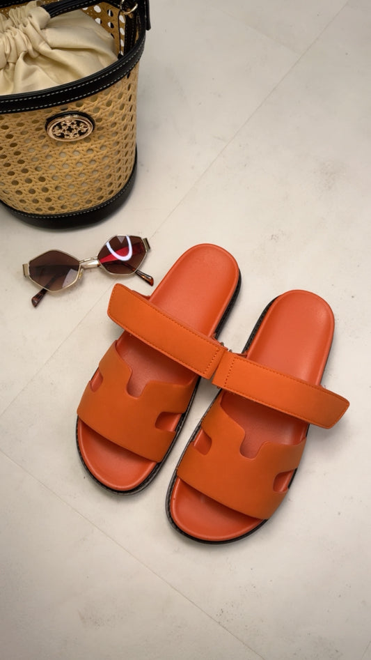 VIVIENNE orange sandals