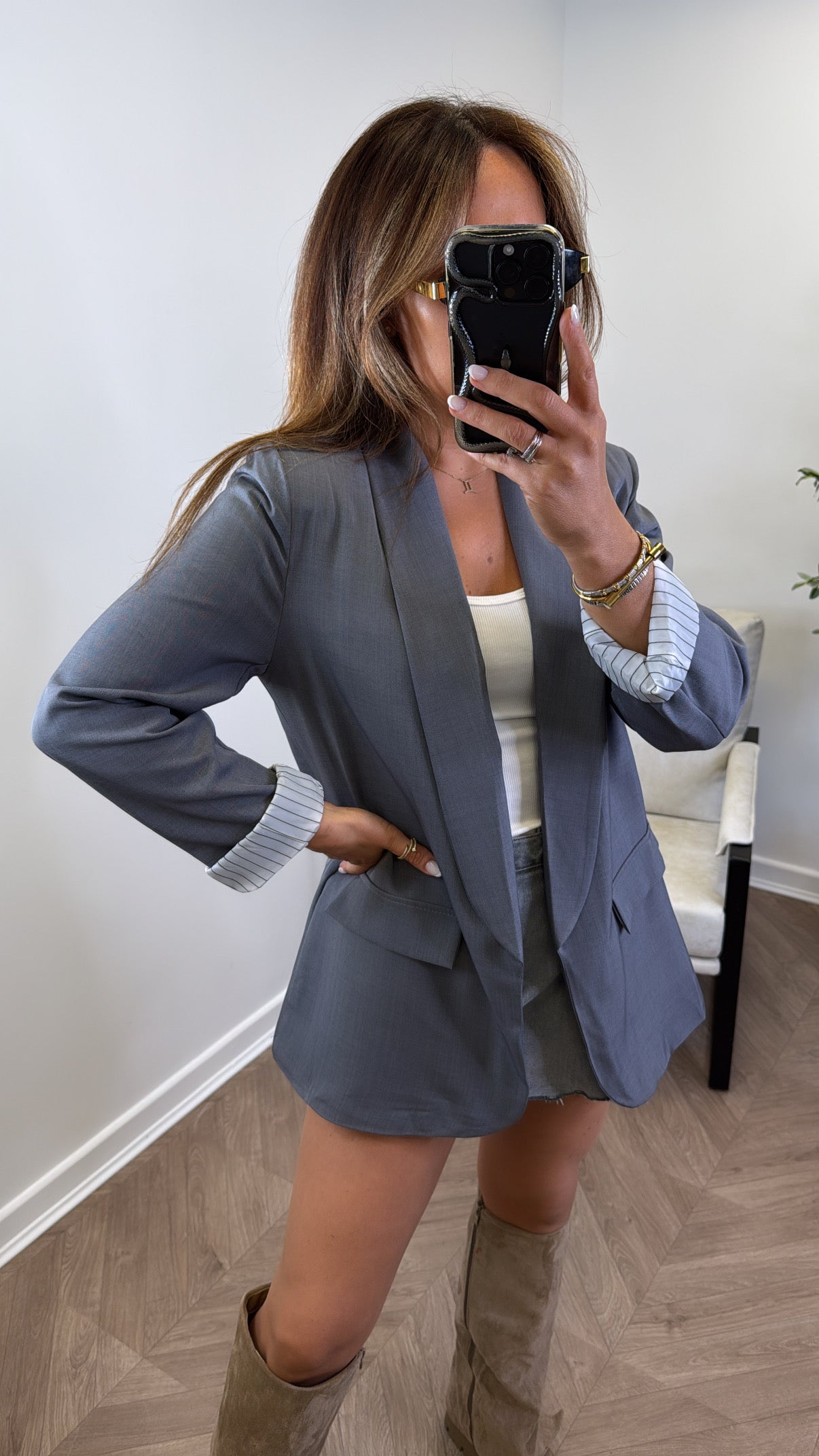 JENNIFER grey blazer with pinstripe cuff