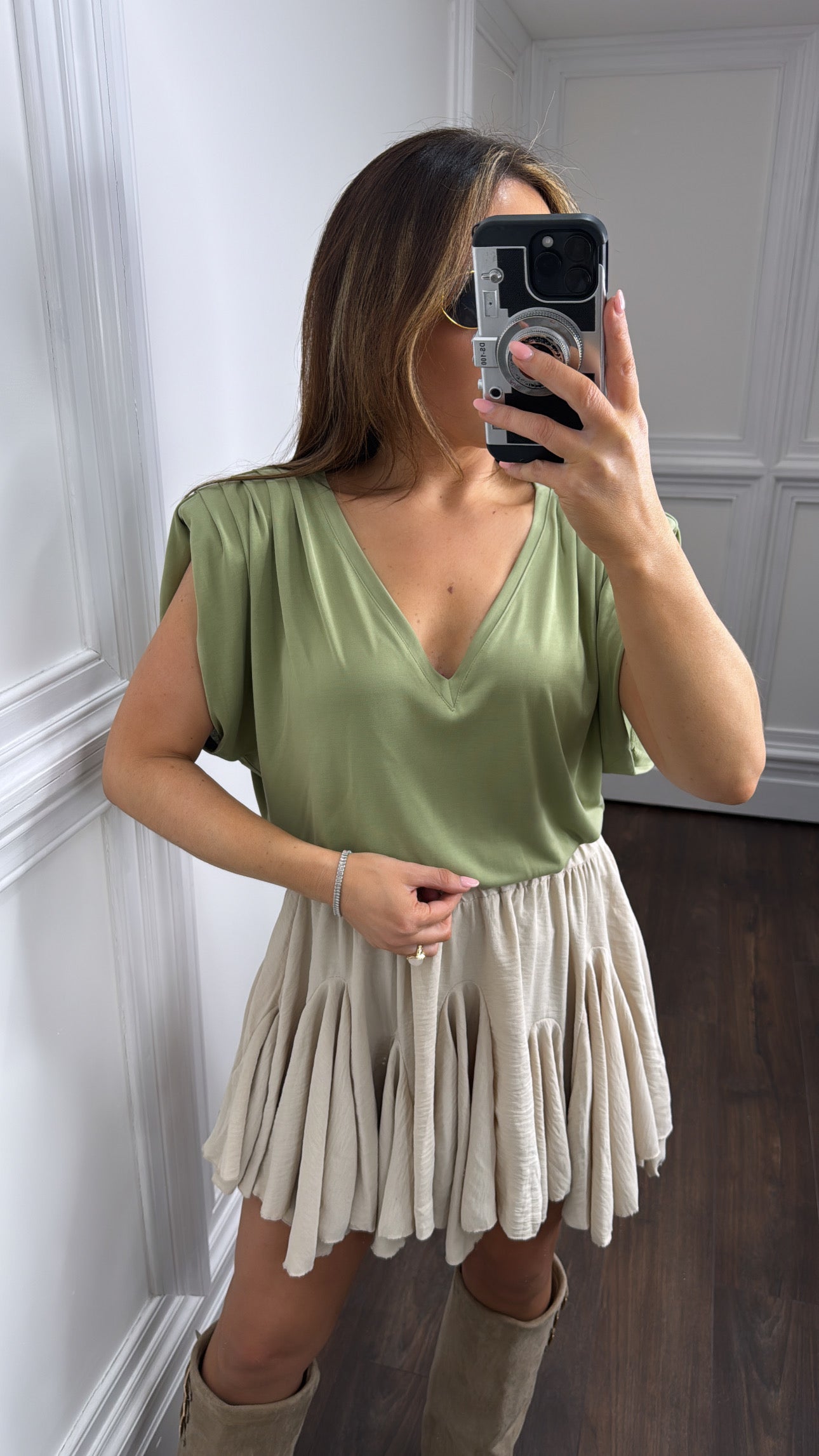 CASSIE green shoulder pad t-shirt