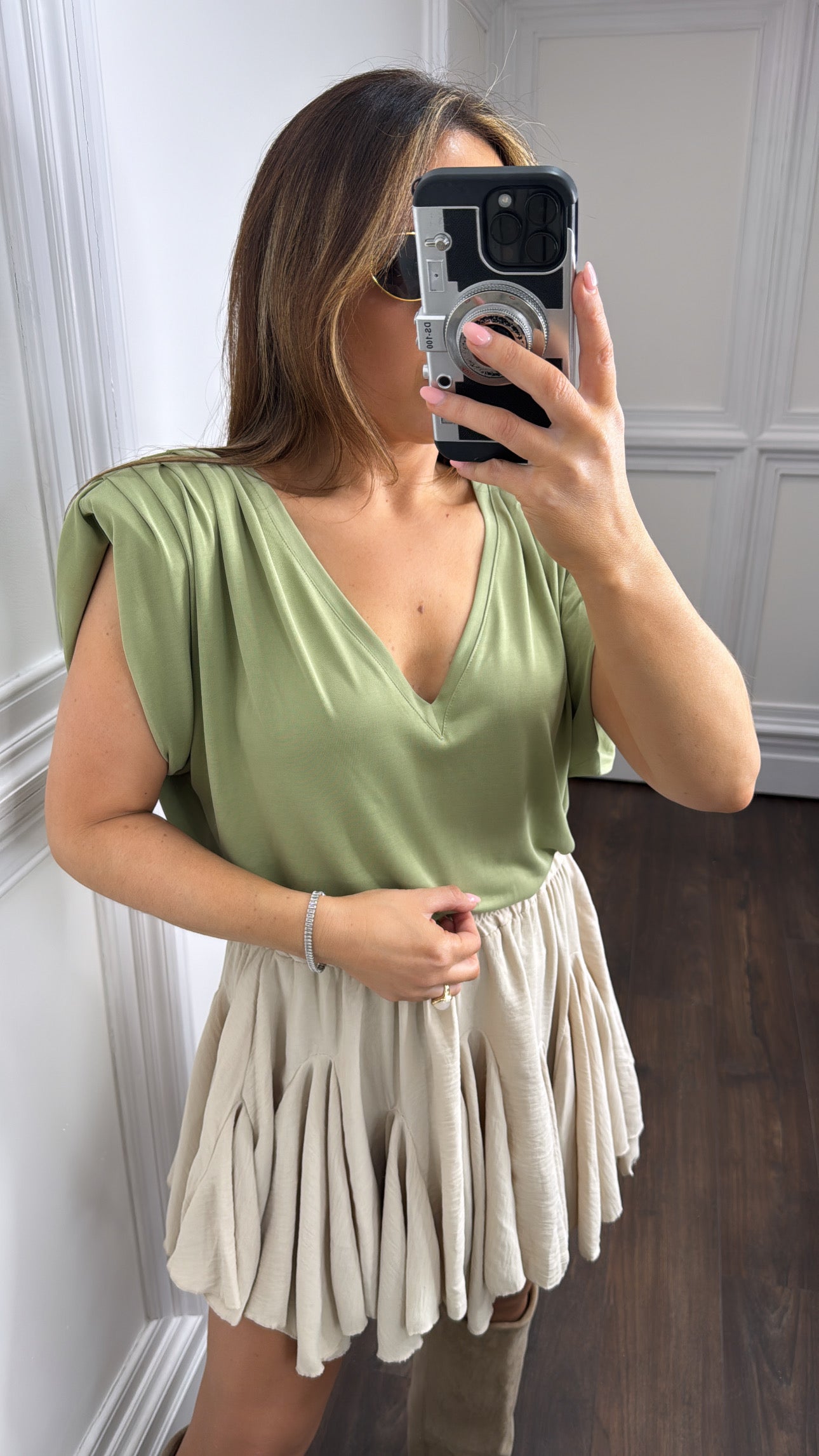 CASSIE green shoulder pad t-shirt