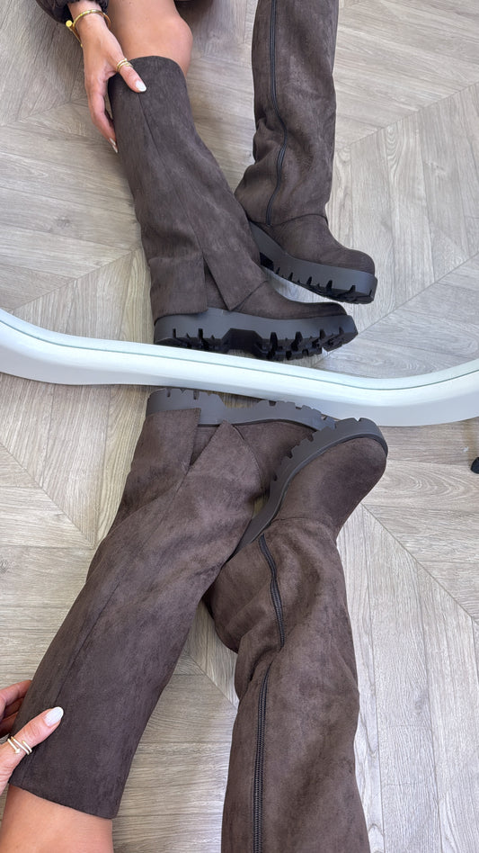ALBA brown faux suede fold down boots