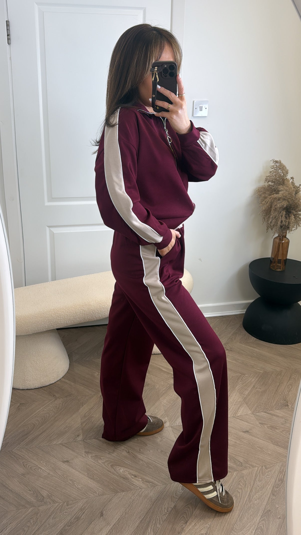 ISABELLA burgundy contrast zip up lounge set