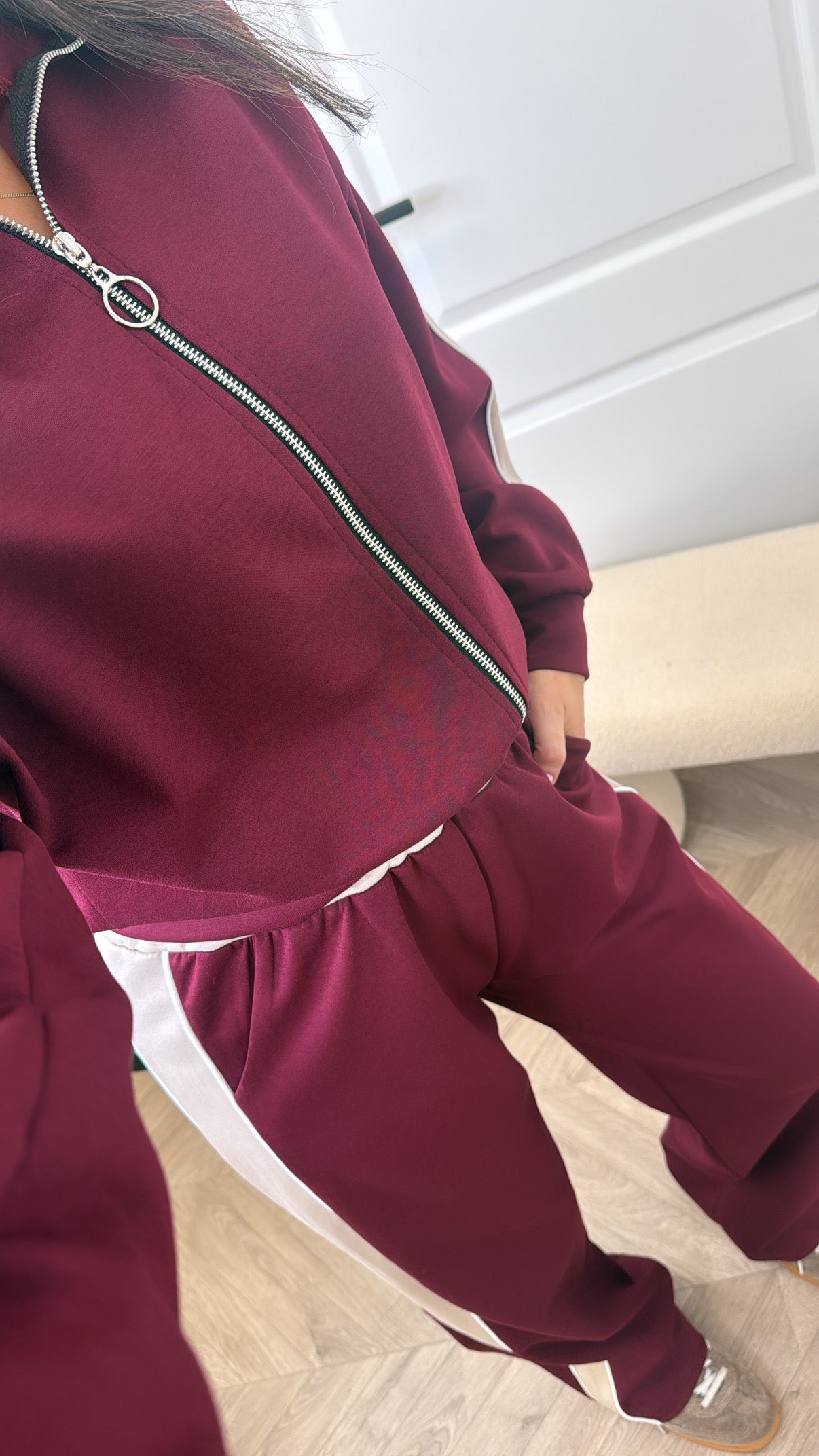 ISABELLA burgundy contrast zip up lounge set