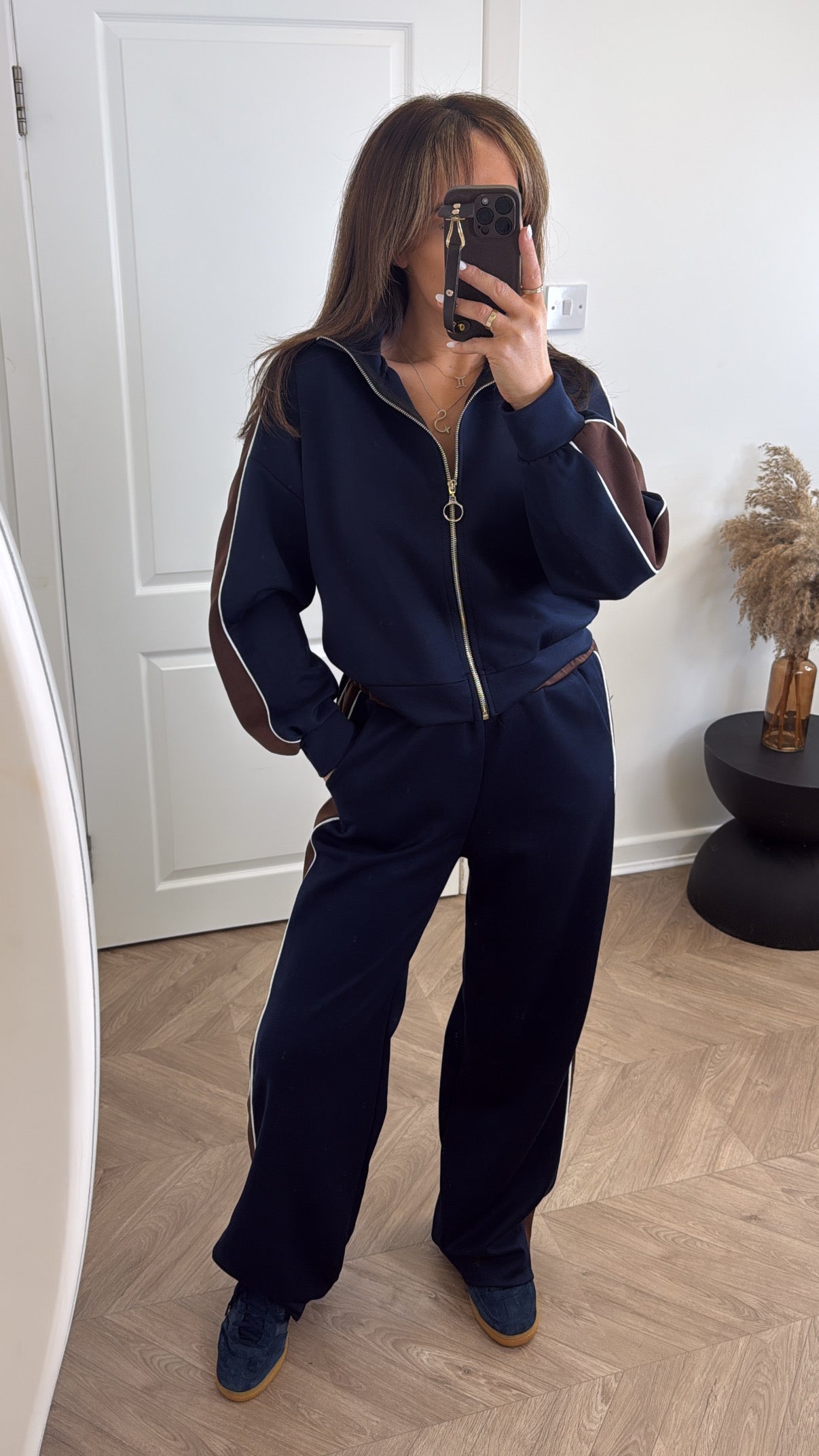 ISABELLA navy contrast zip up lounge set