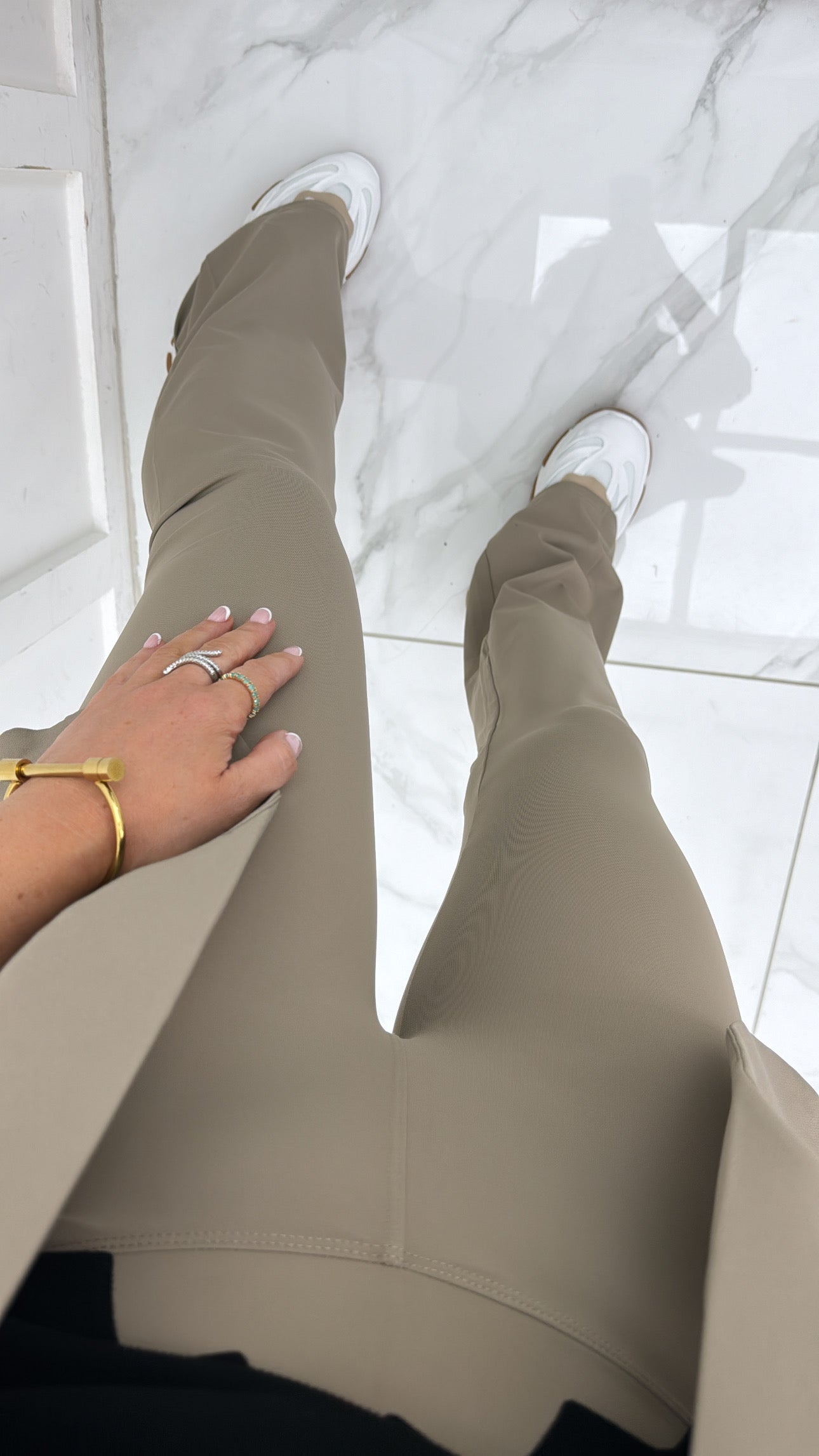 MILLIE beige flared gym leggings