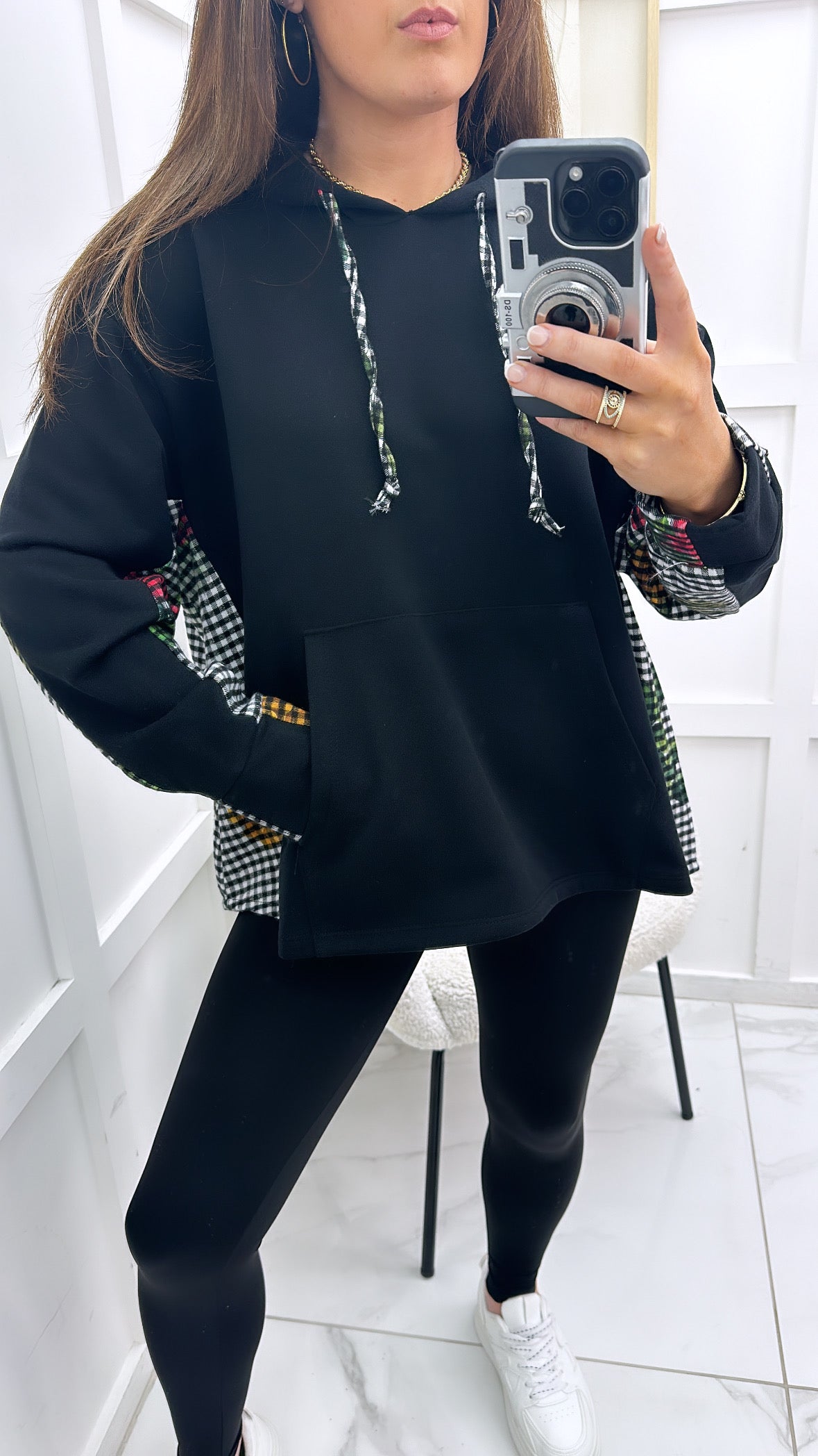 FREYA black hoody with gingham floral print