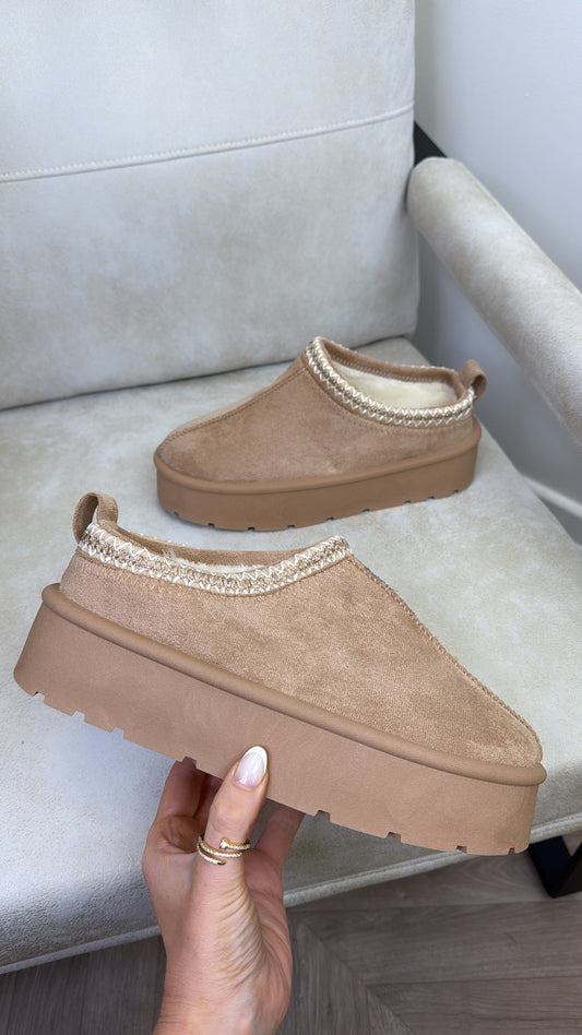 TARA camel cosy faux suede mules